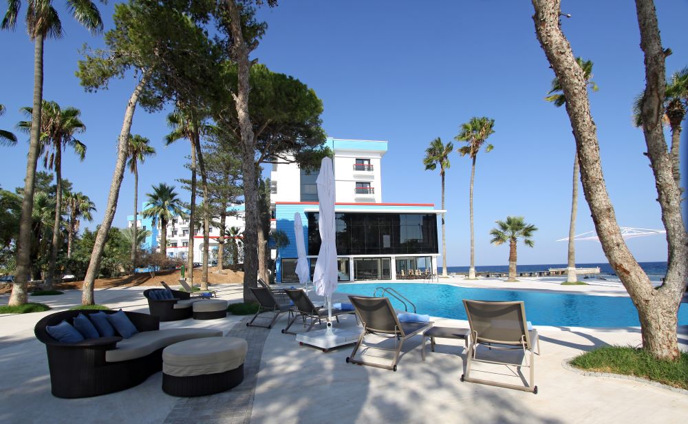 Arkin Palm Beach Hotel