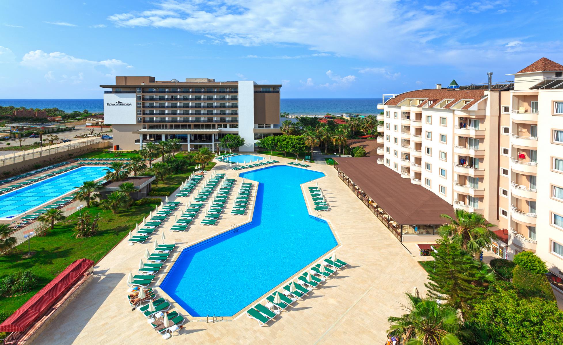 Royal Garden Beach Ex: Royal Select & Suite Hotel