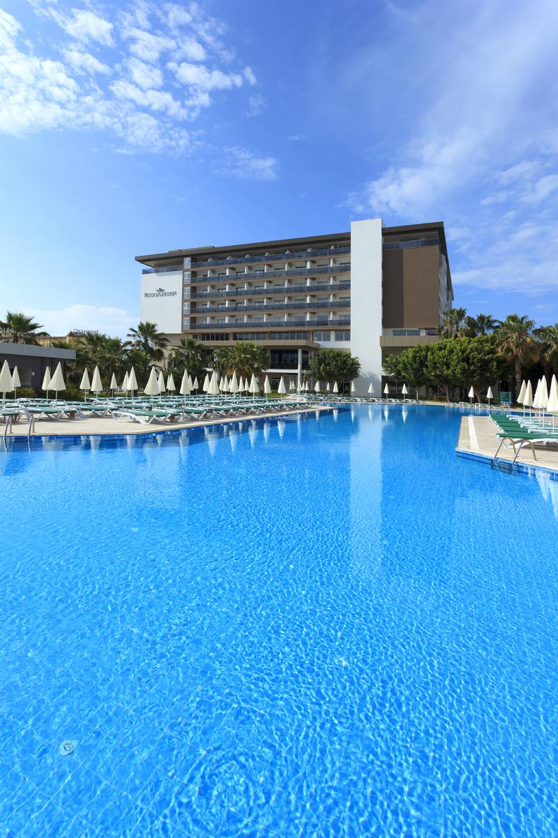Royal Garden Beach Ex: Royal Select & Suite Hotel