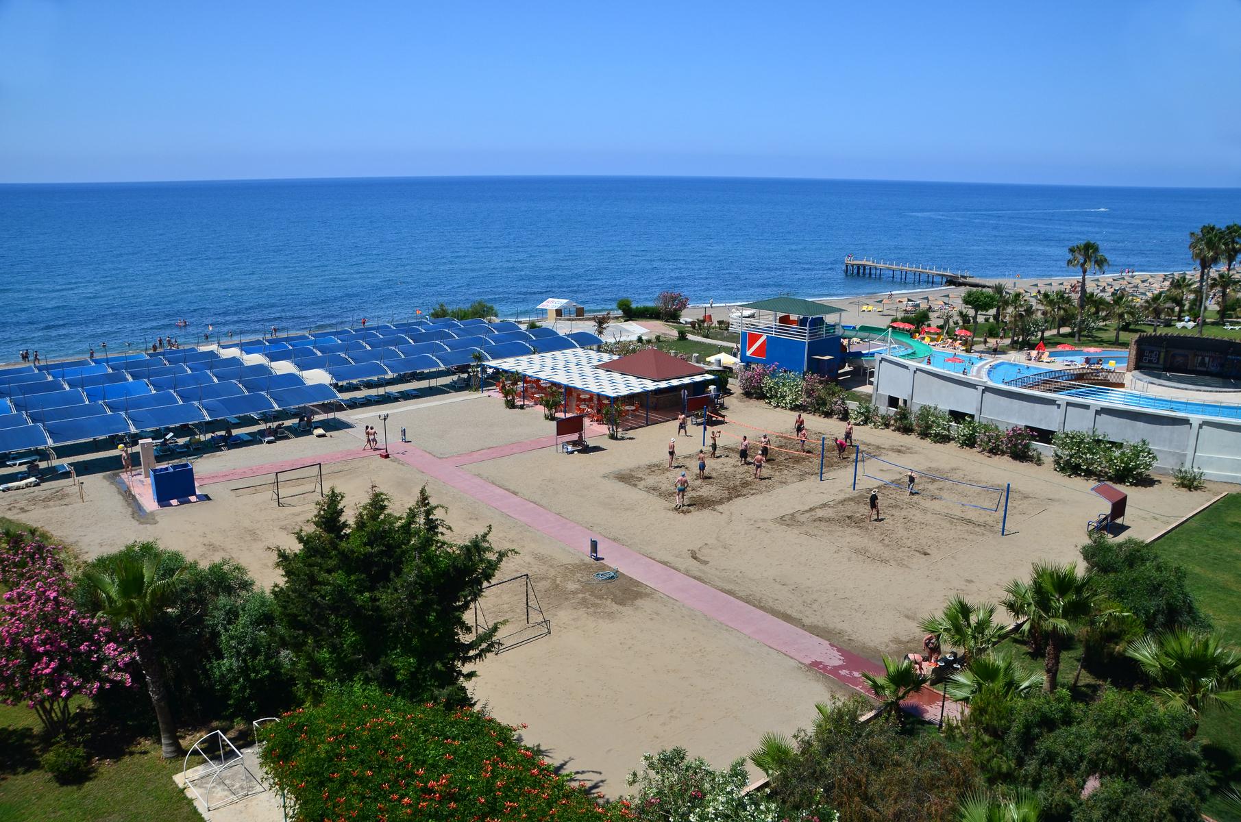 Royal Garden Beach Ex: Royal Select & Suite Hotel