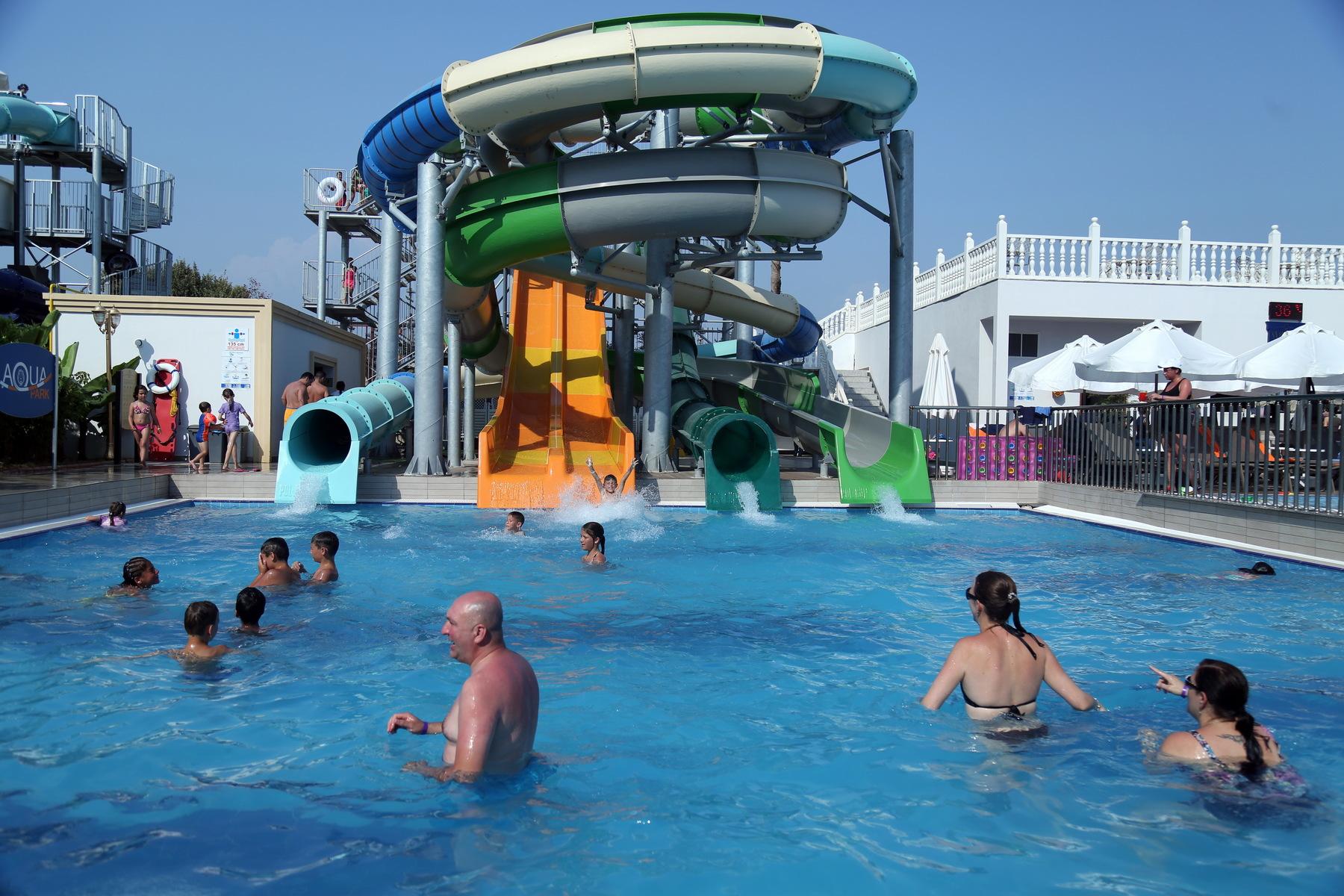 Jadore Deluxe Hotel & Spa