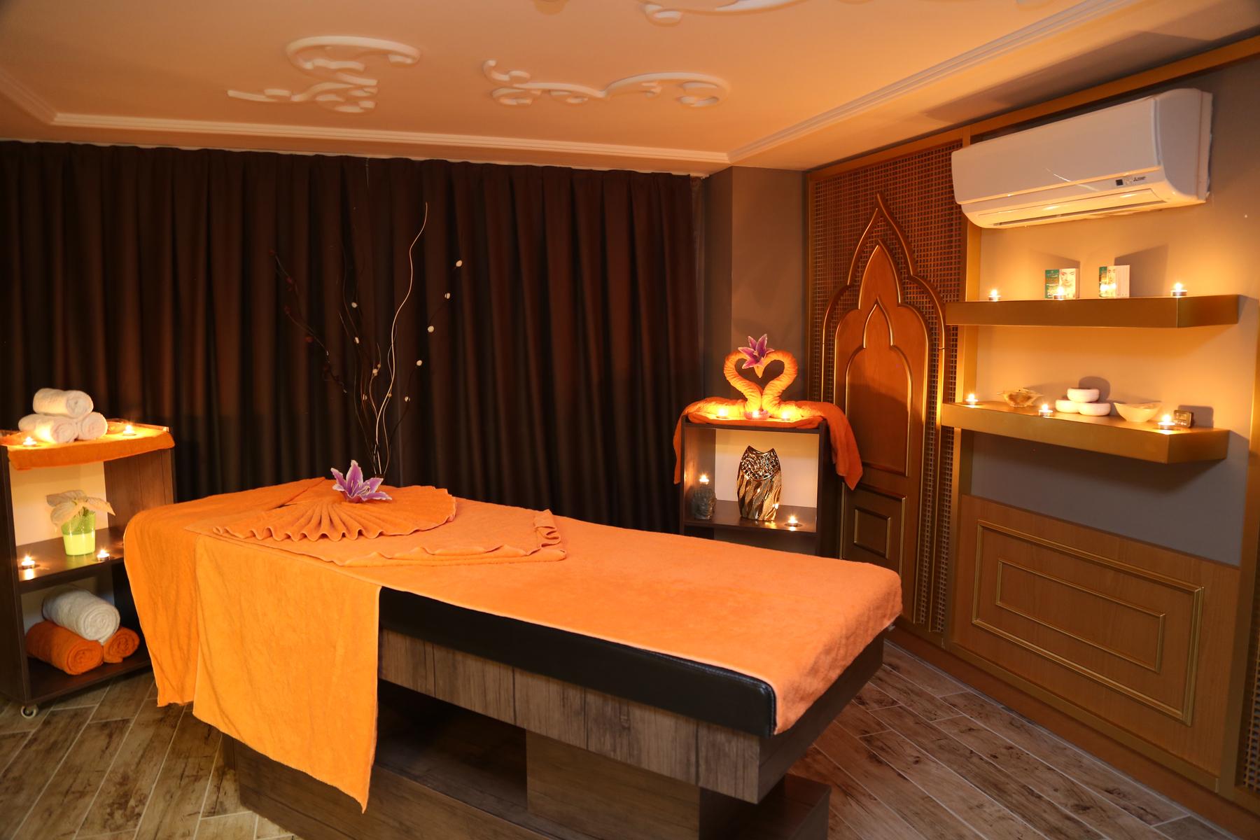 Jadore Deluxe Hotel & Spa