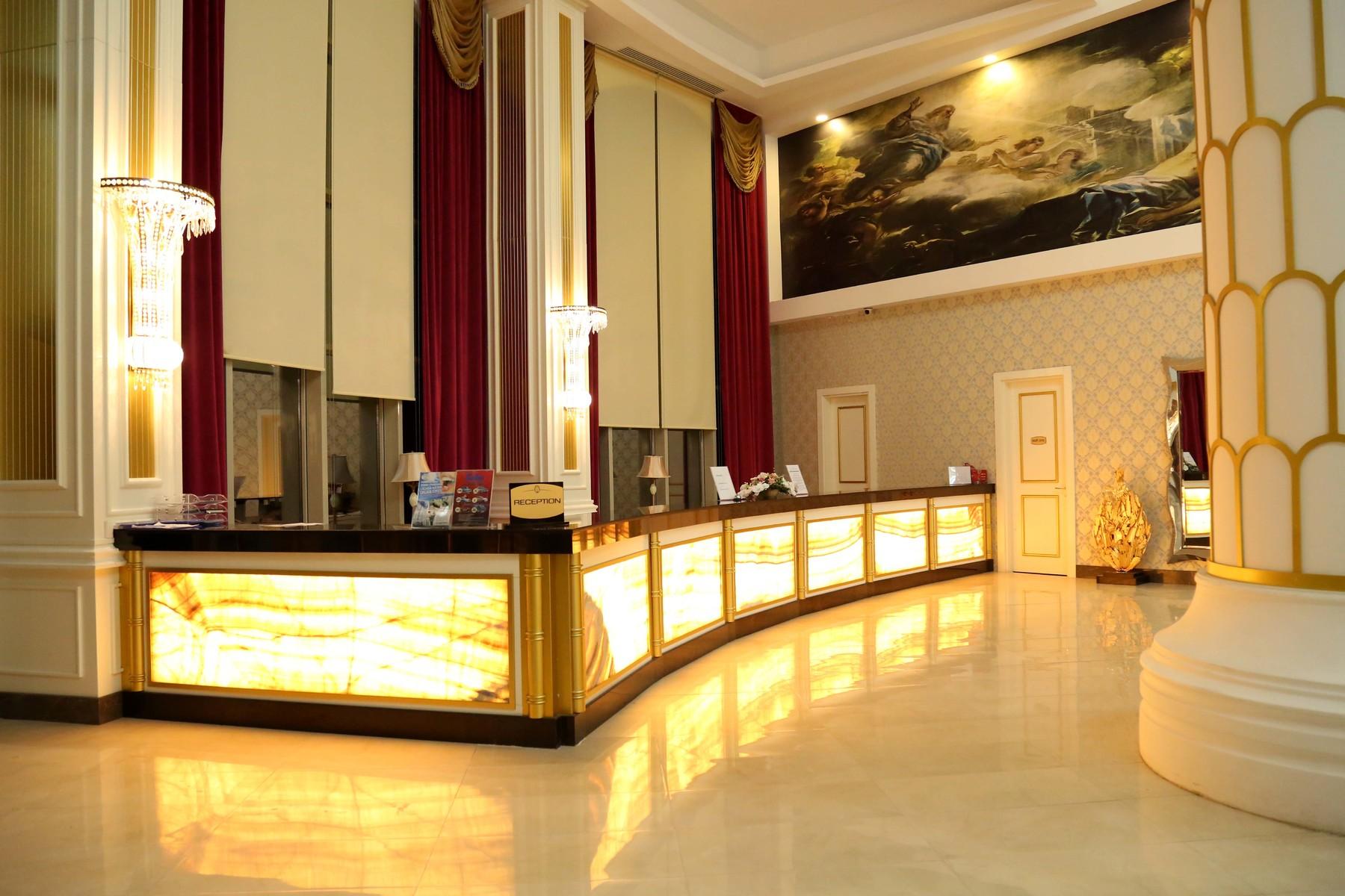 Jadore Deluxe Hotel & Spa