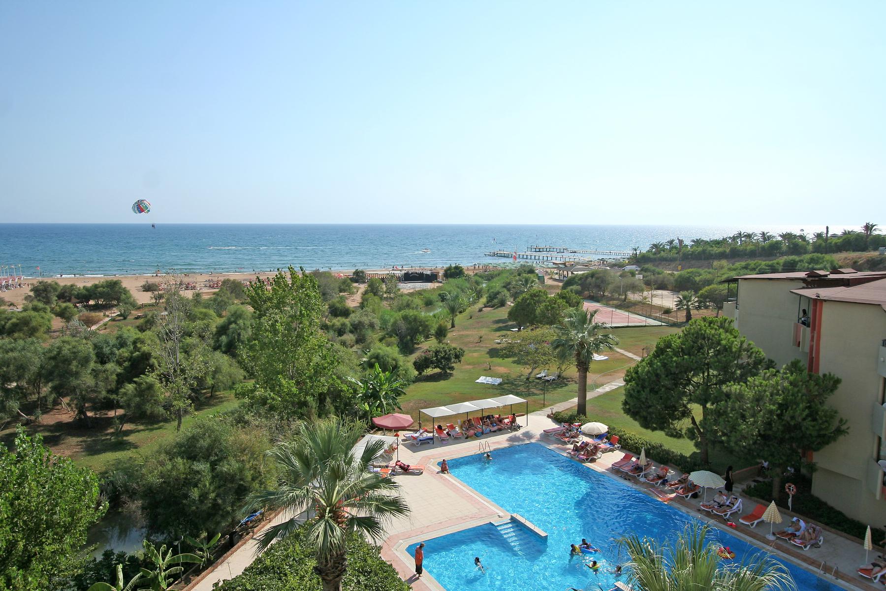 Diamond Deluxe Hotel & Spa