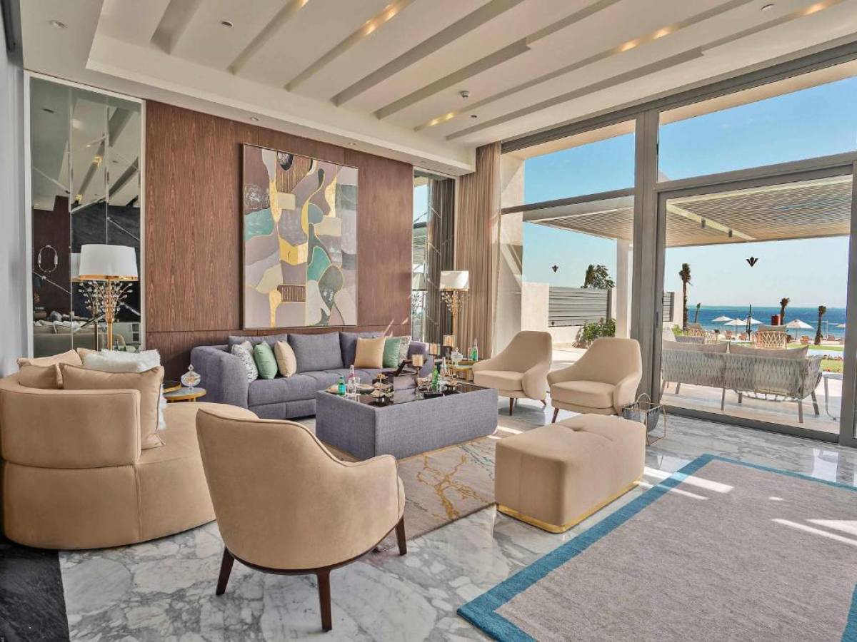Rixos Premium Magawish Suites & Villas
