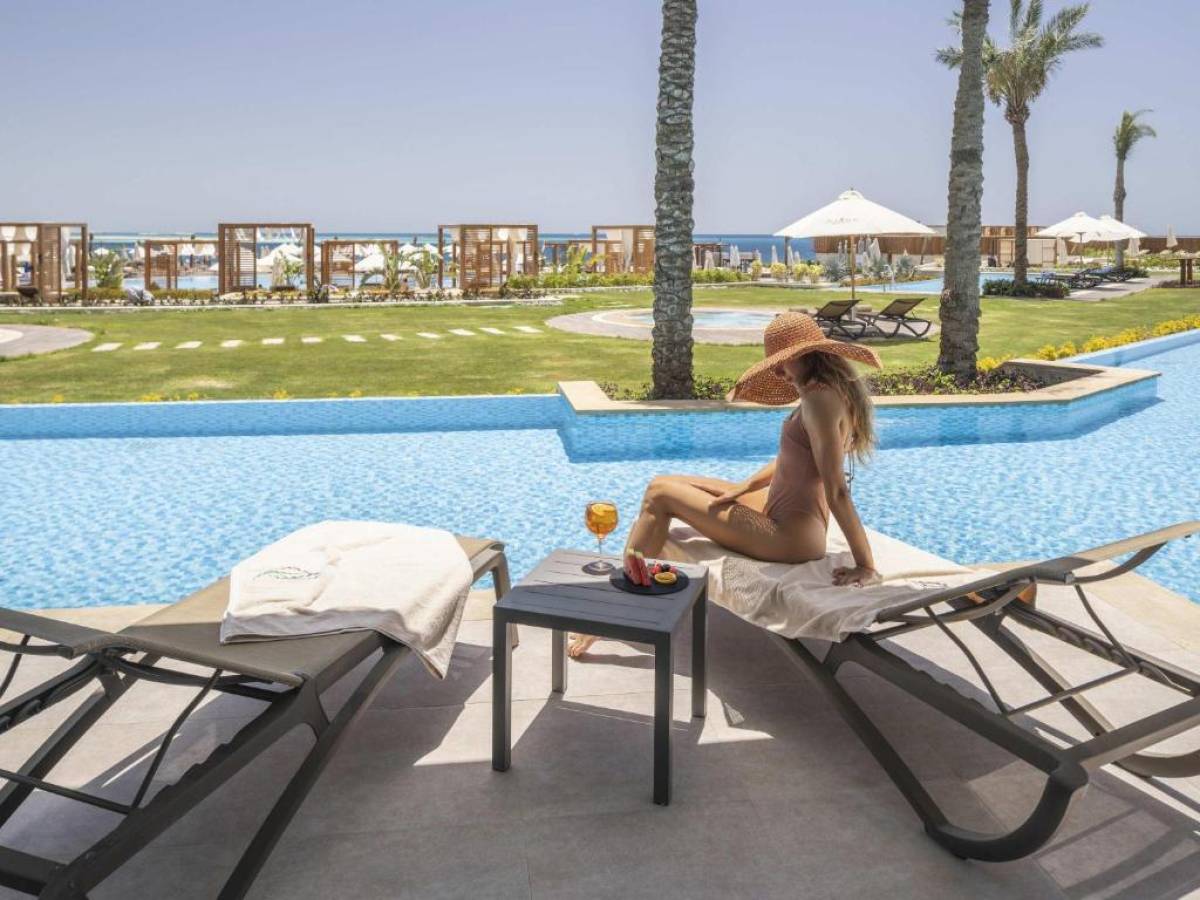 Rixos Premium Magawish Suites & Villas