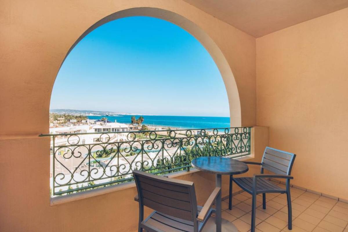 Iberostar Waves Averroes