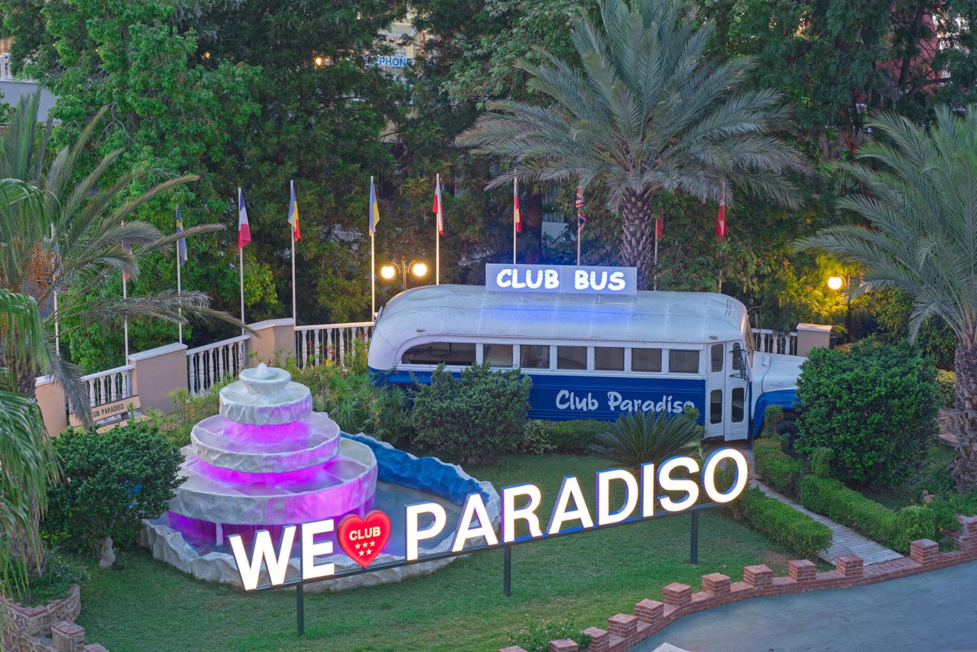 CLUB PARADISO HOTEL & RESORT