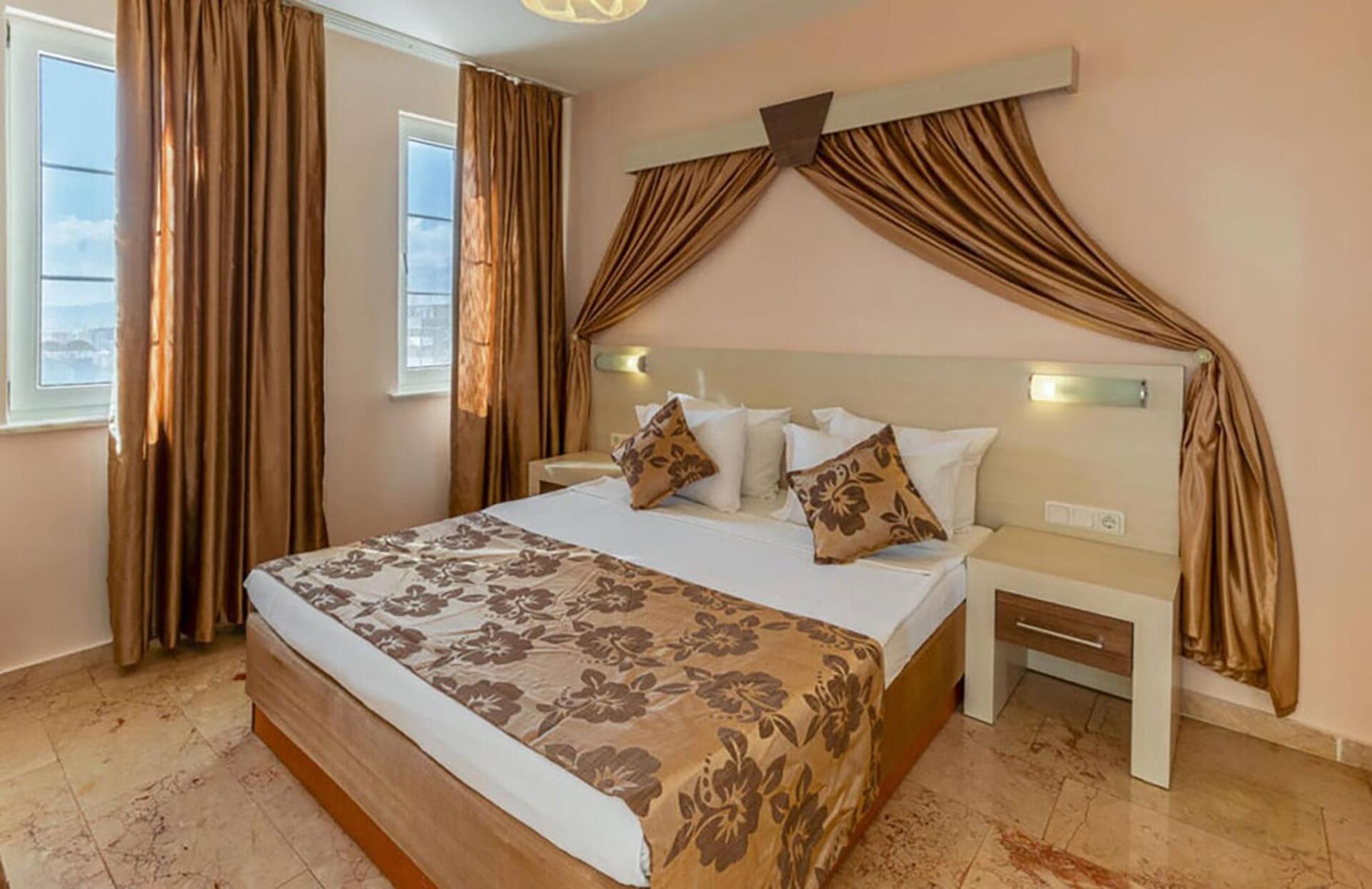 CLUB PARADISO HOTEL & RESORT