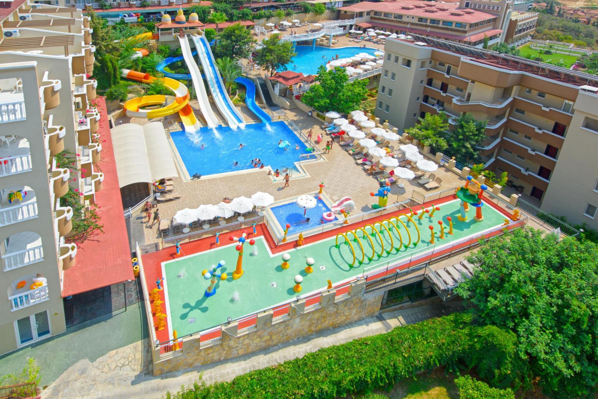 CLUB PARADISO HOTEL & RESORT