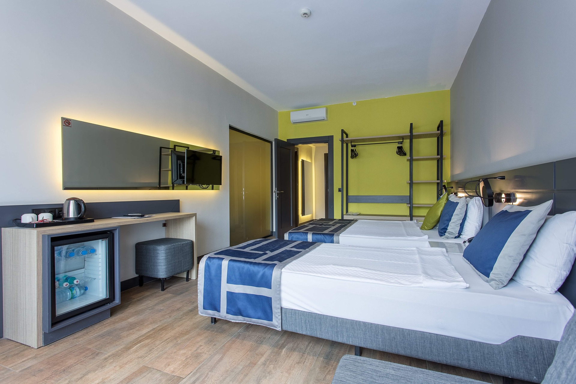 Noxinn Deluxe Hotel