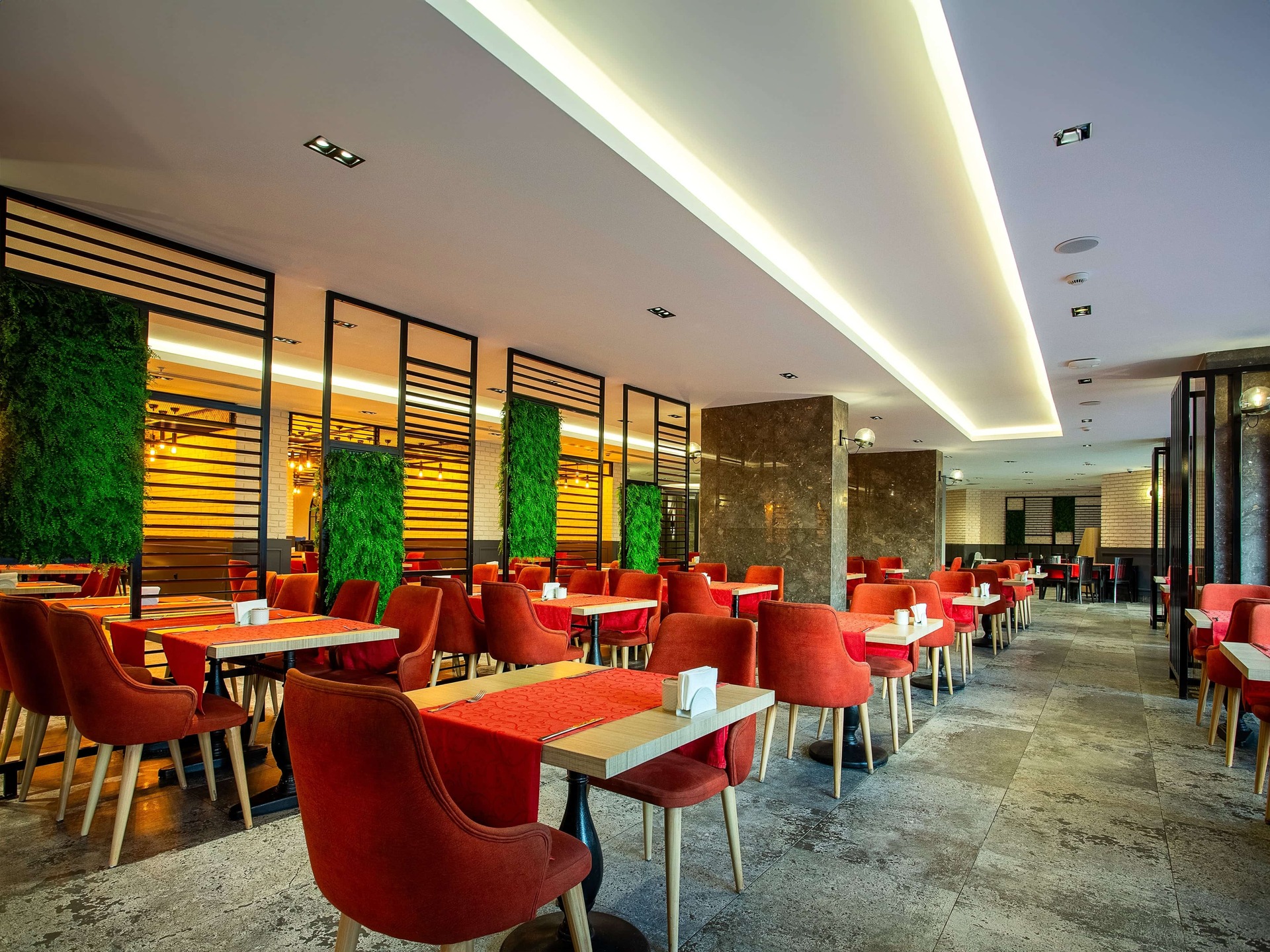 Noxinn Deluxe Hotel
