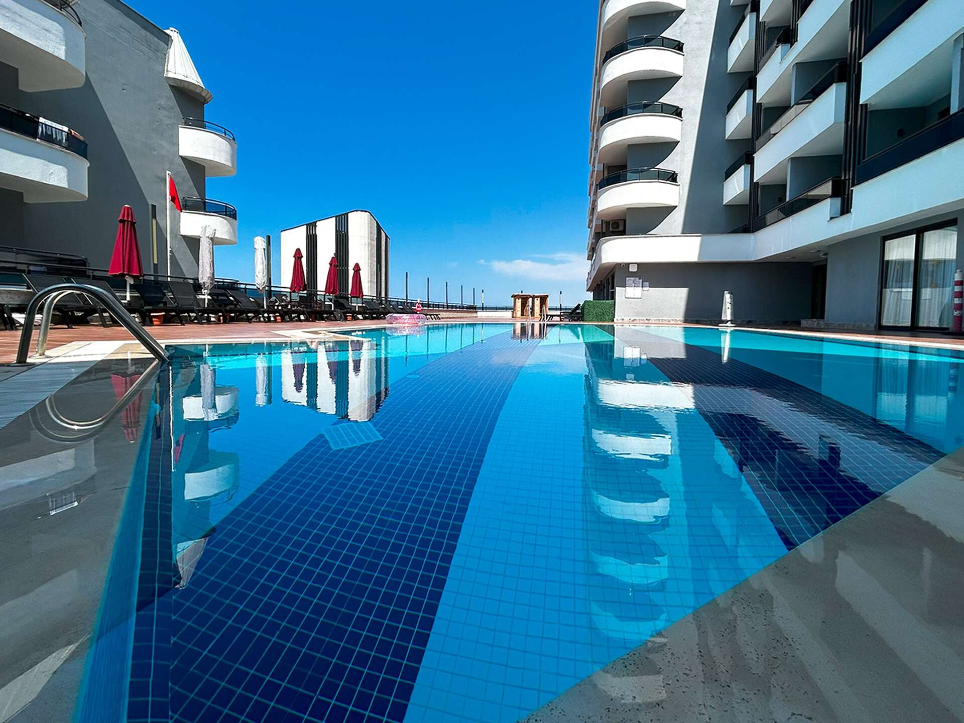 Noxinn Deluxe Hotel