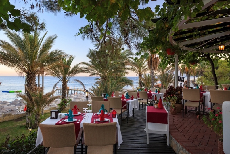 Pirate's Beach Club