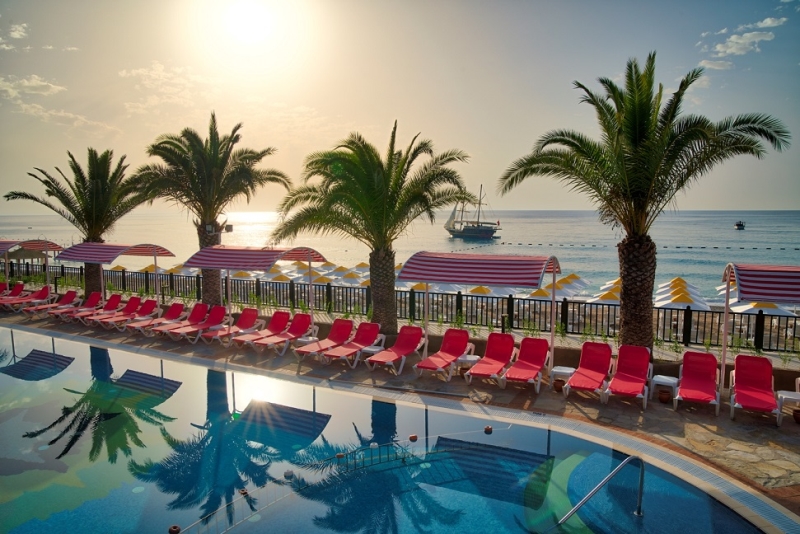 Pirate's Beach Club
