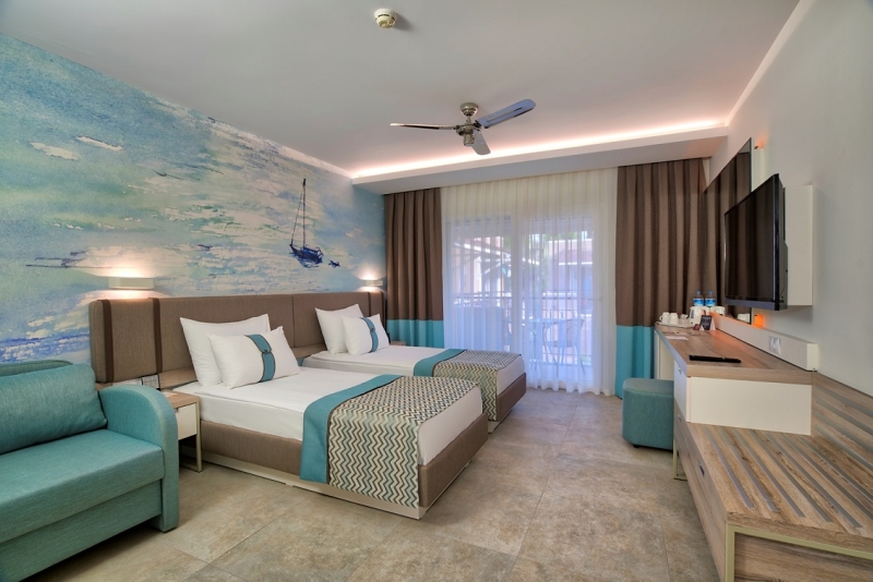Pirate's Beach Club