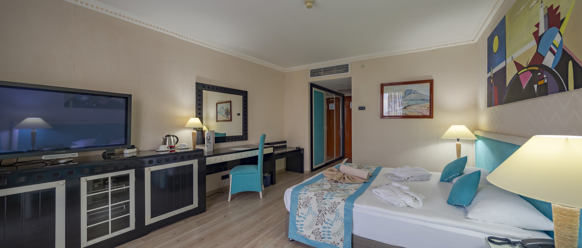 Sunrise Queen Luxury Resort & Spa