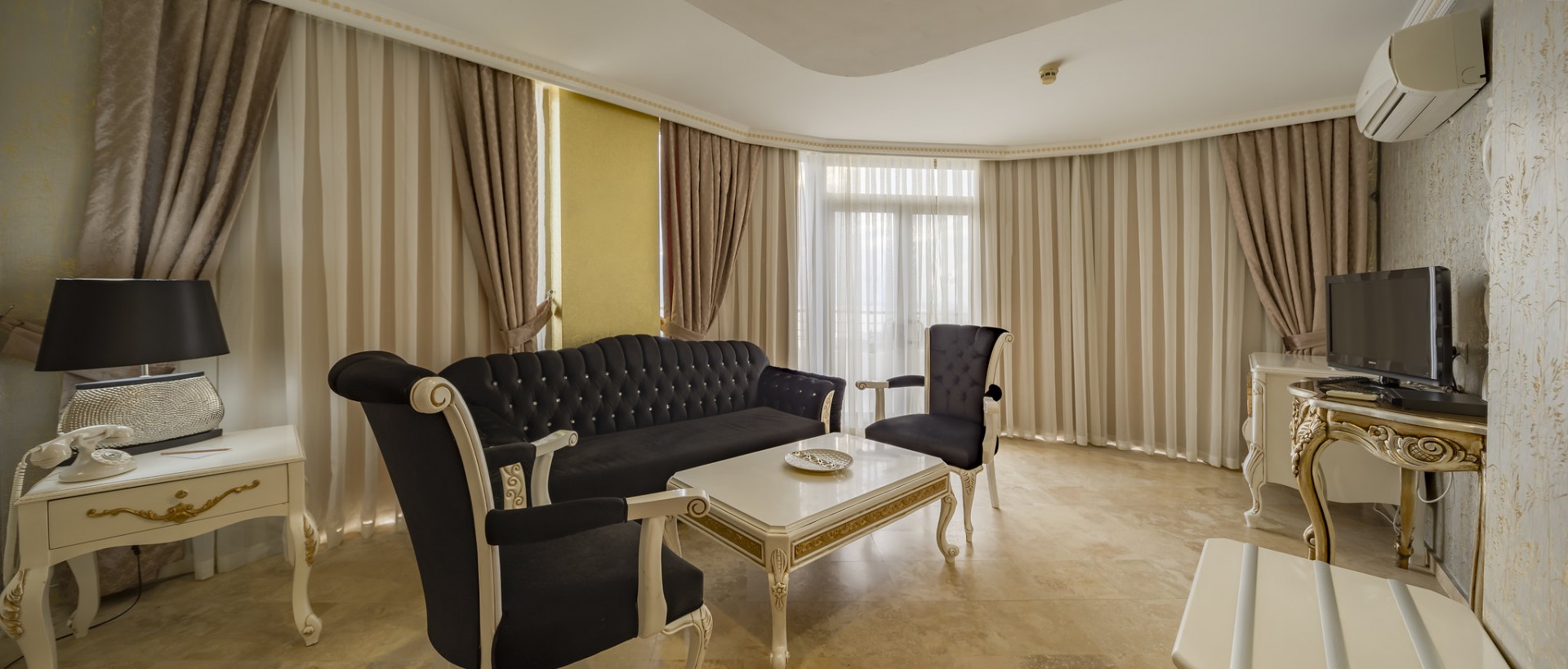Sunrise Queen Luxury Resort & Spa