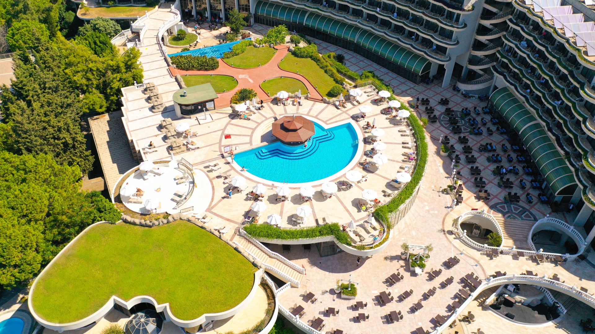 Sunrise Queen Luxury Resort & Spa