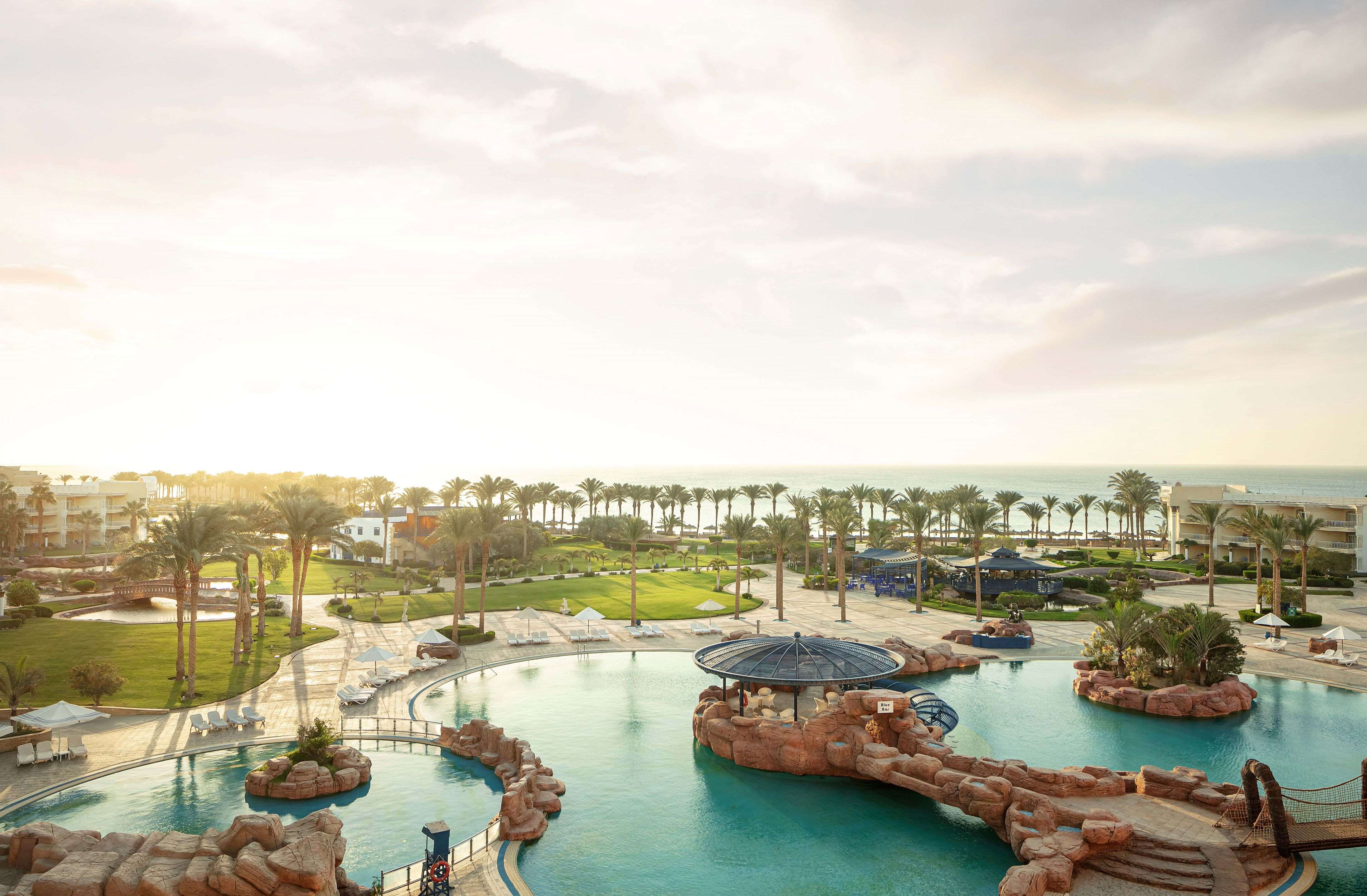 Palm Royale Soma Bay Sentido