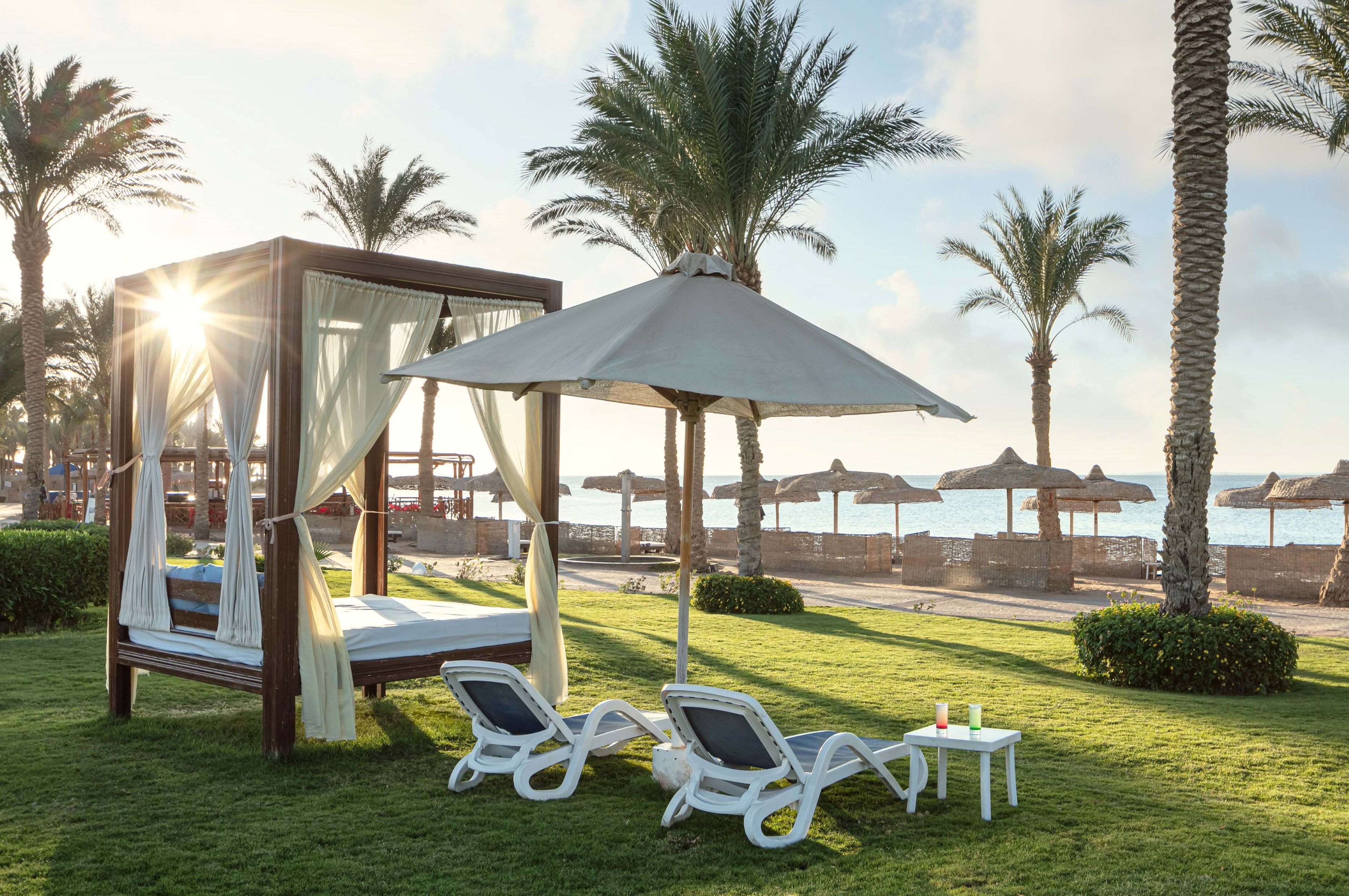 Palm Royale Soma Bay Sentido