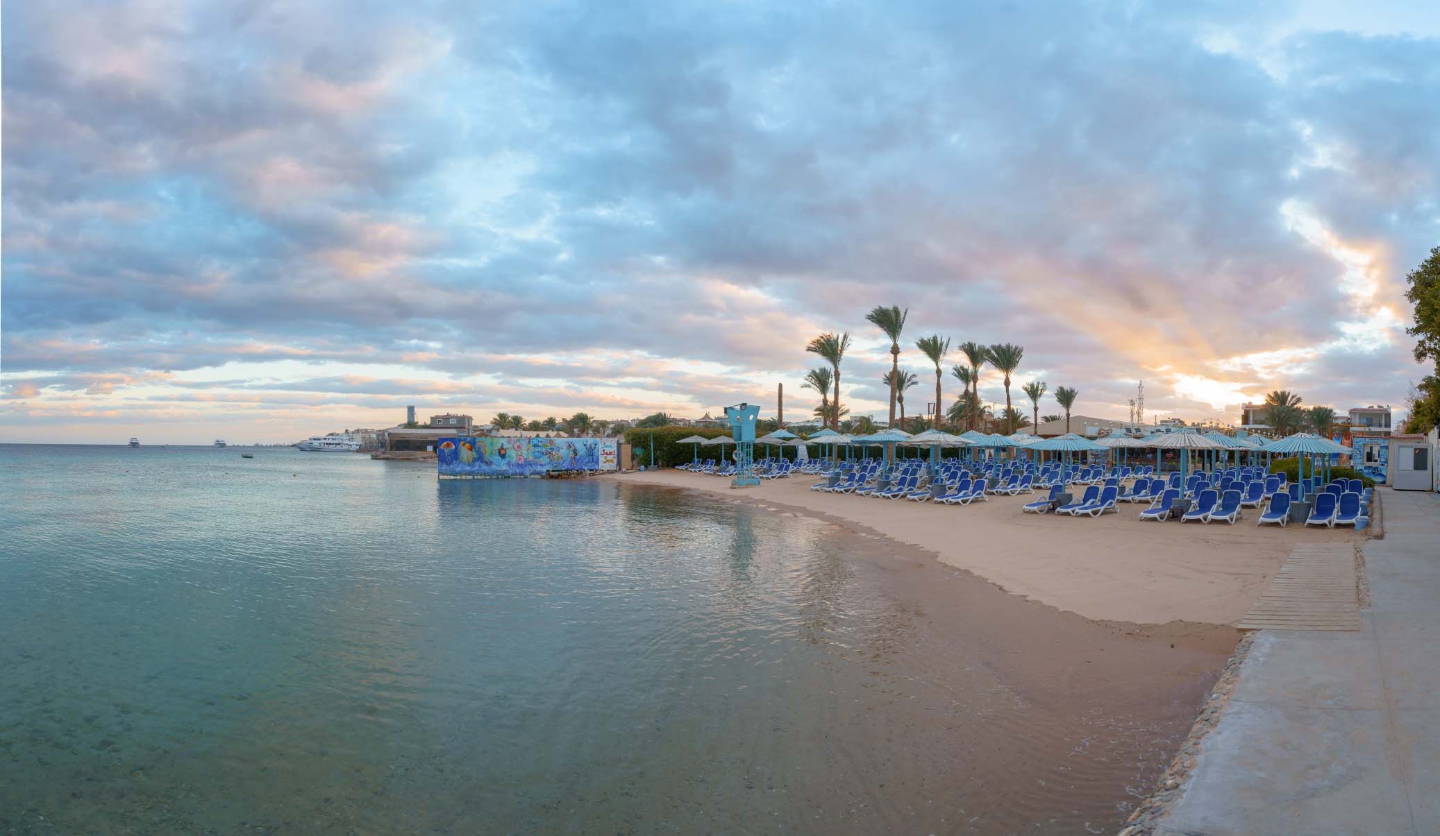 Minamark Beach Resort
