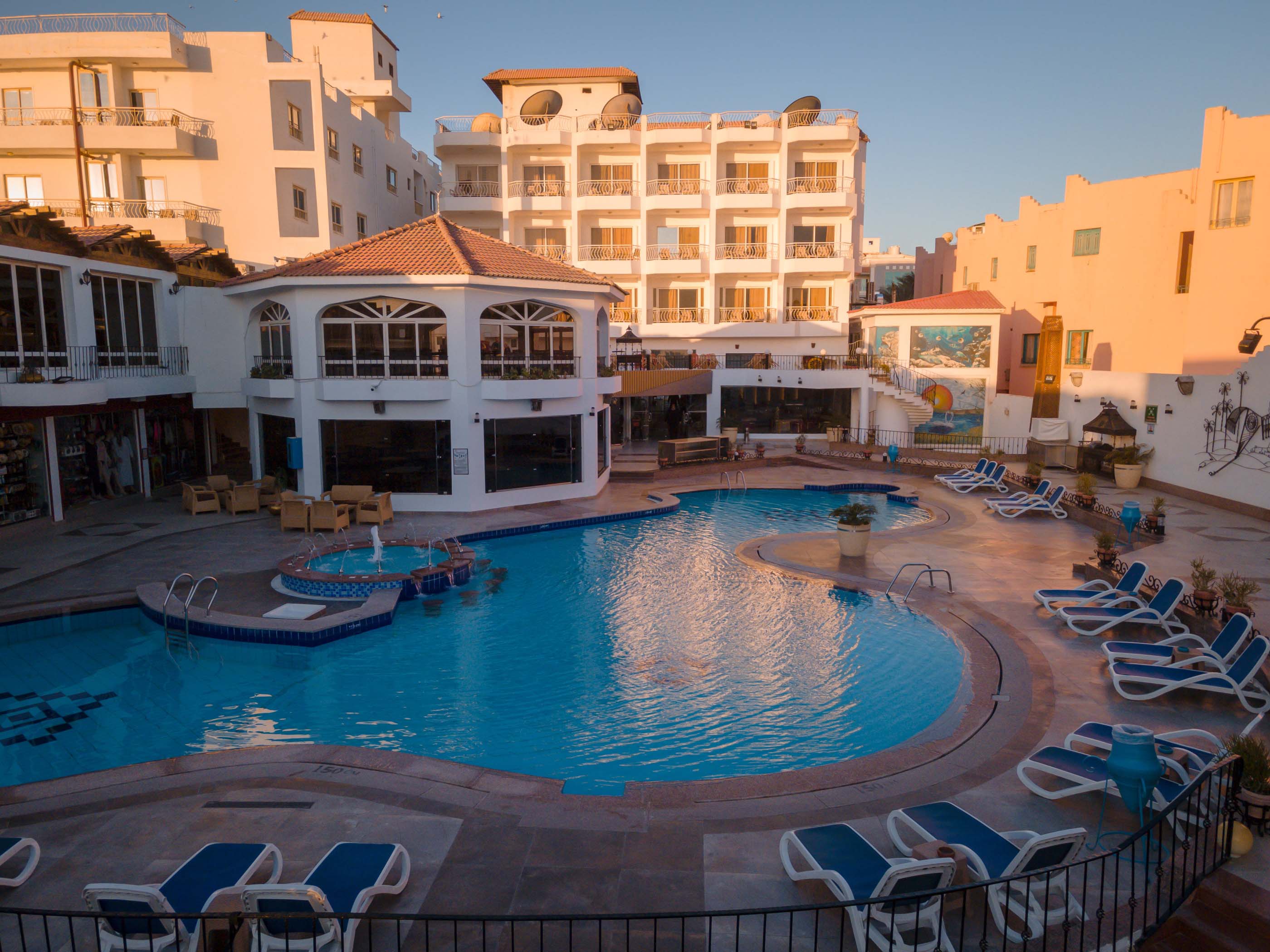 Minamark Beach Resort