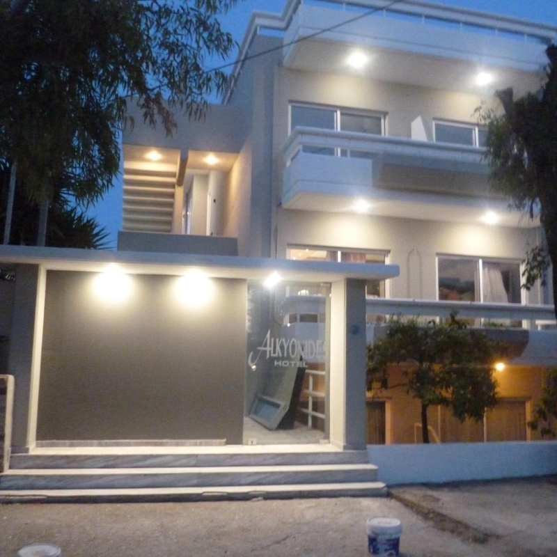 Alkyonides Hotel