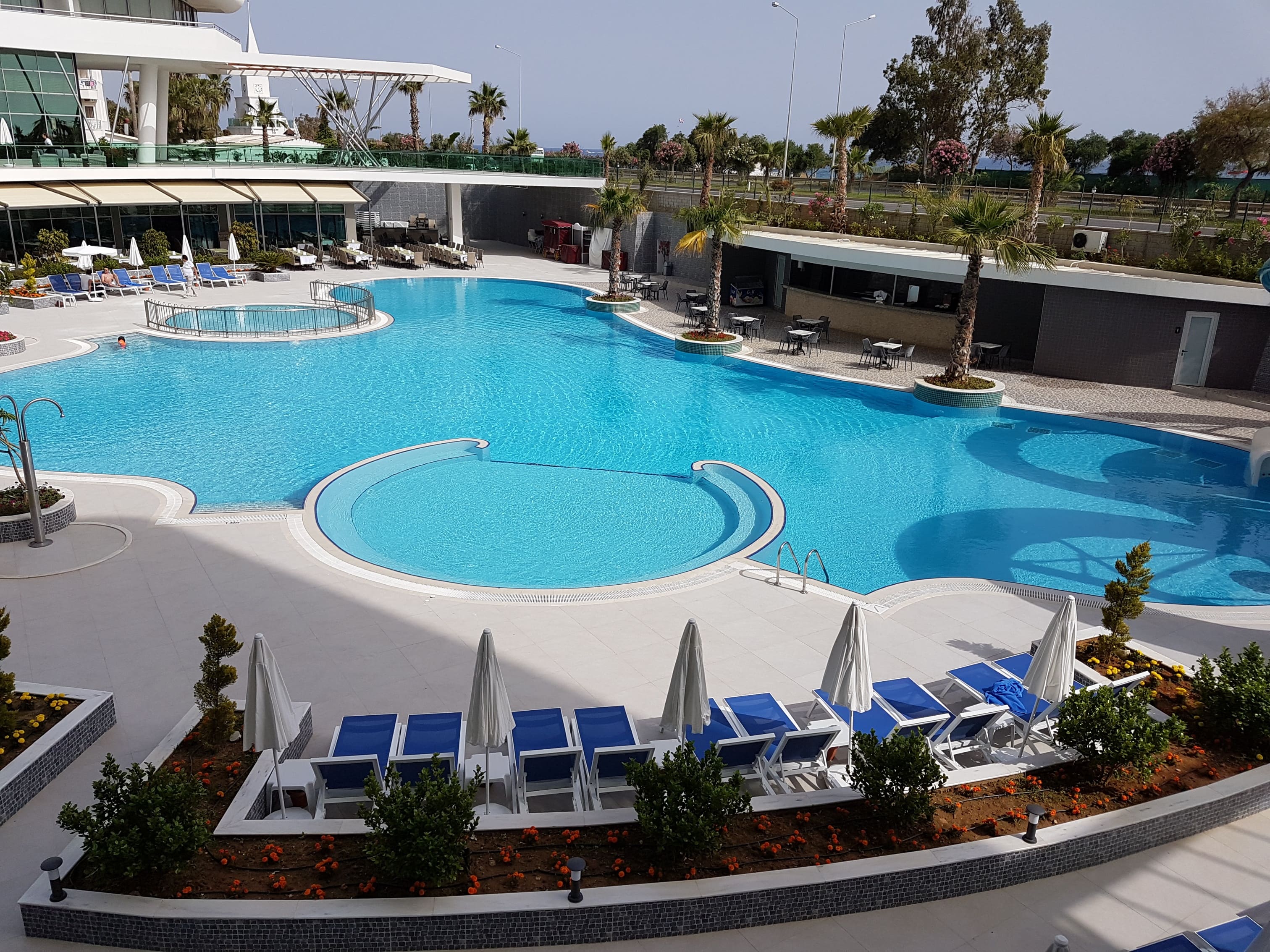 Xoria Deluxe Hotel