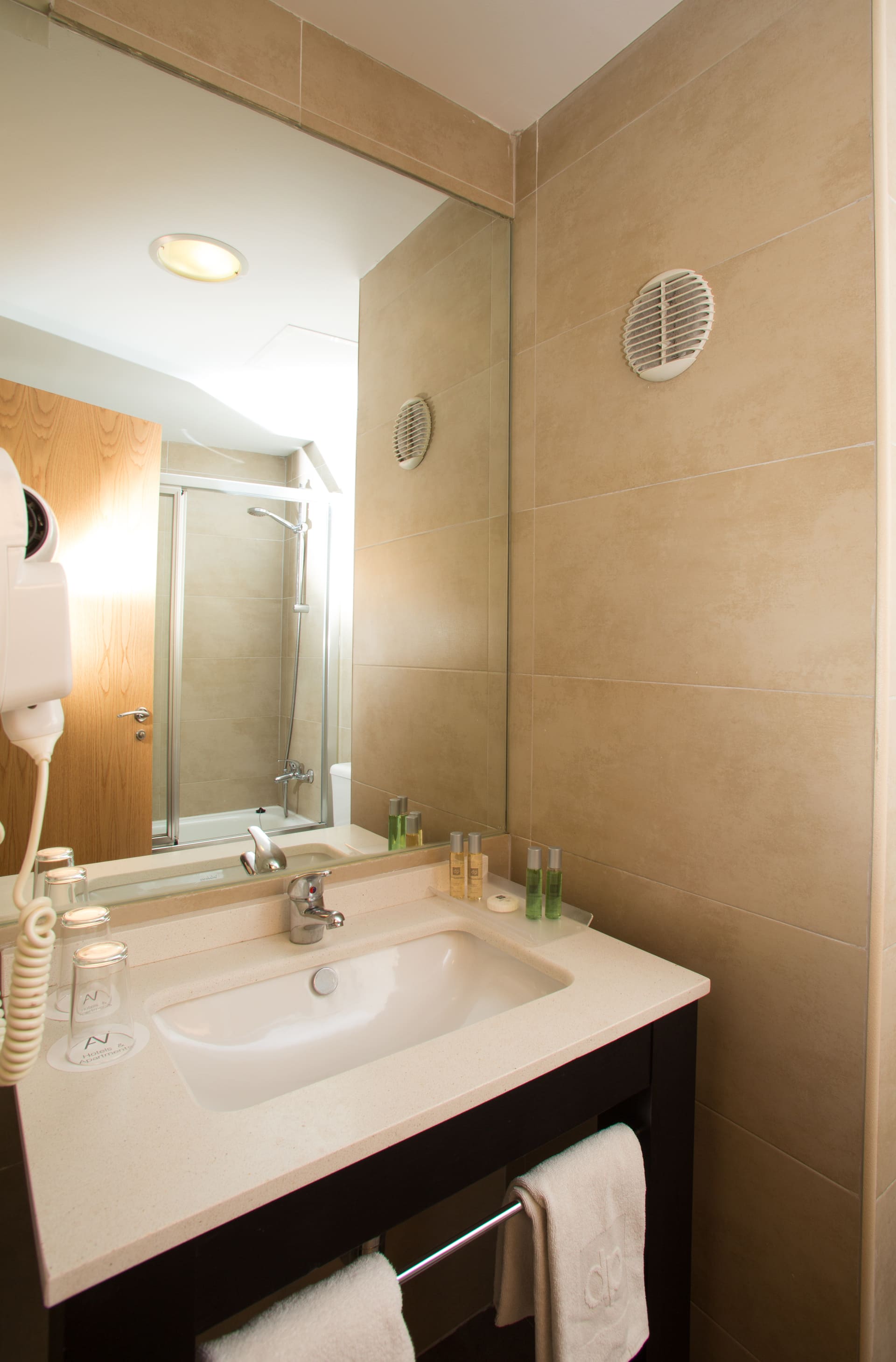 AV Hotels Don Pepe
