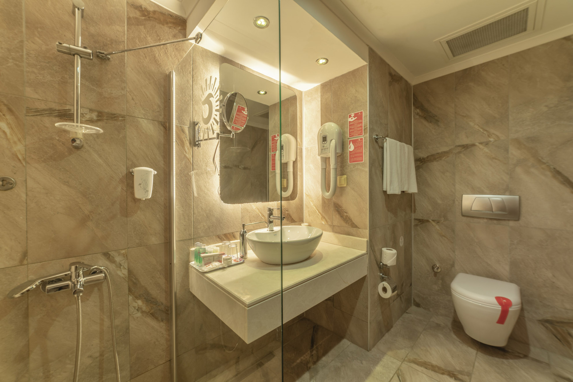 Club Hotel Turan Prince World