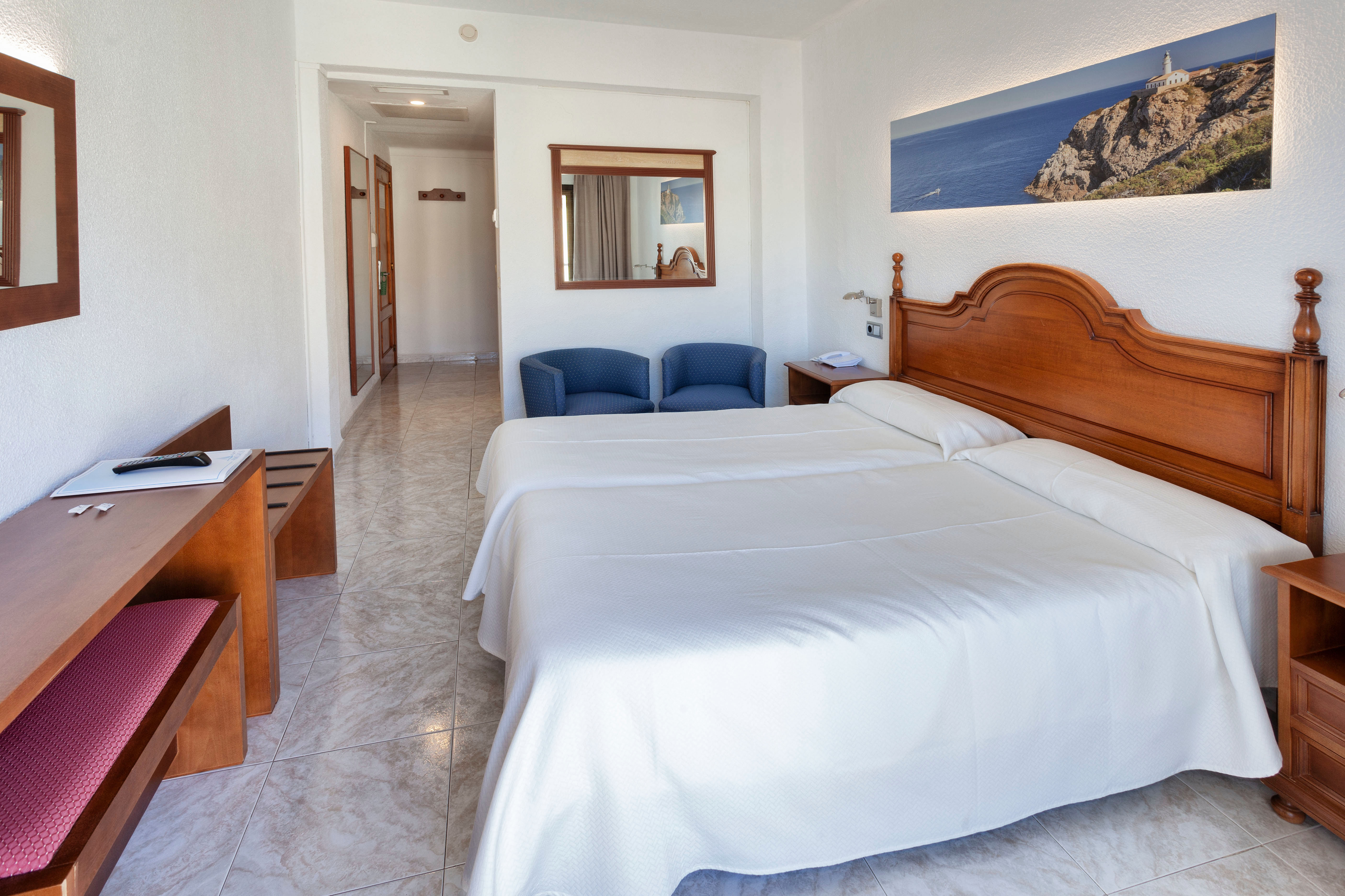 Amoros Hotel