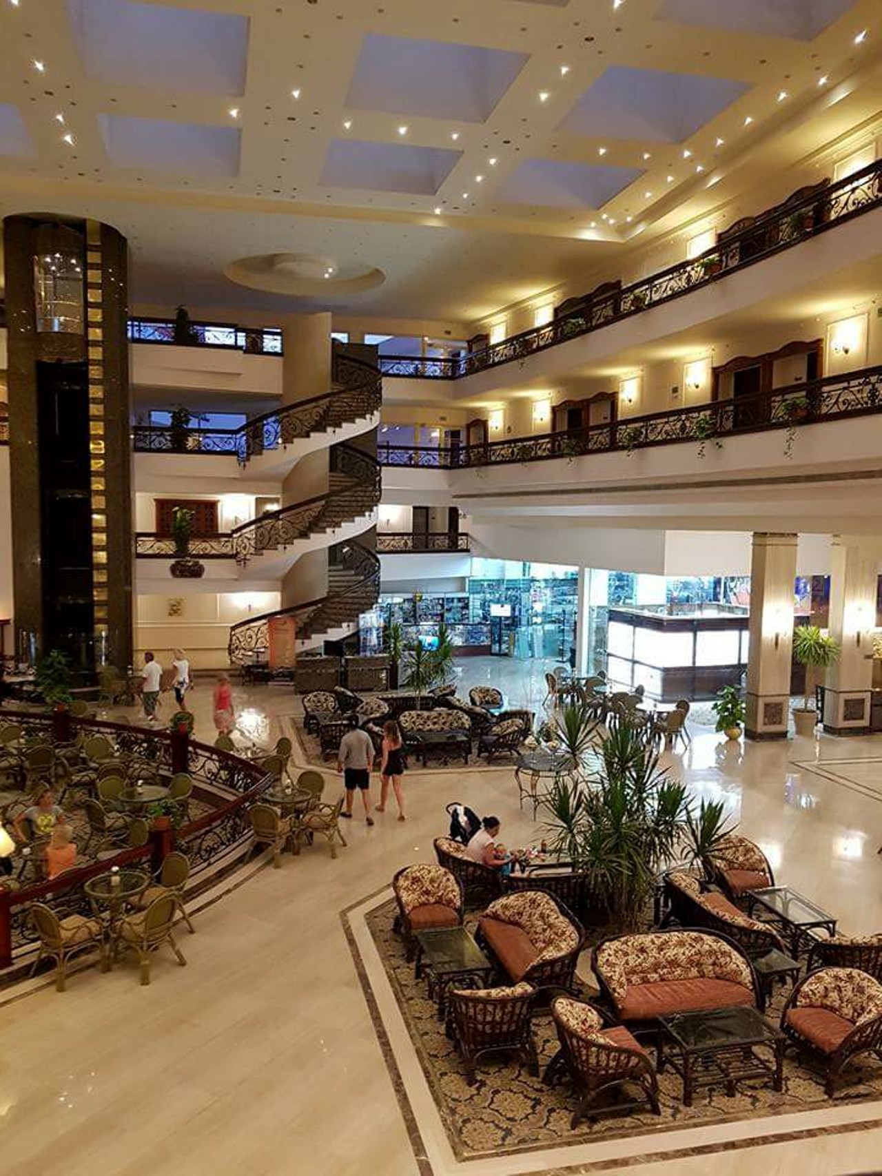 Titanic Resort & Aquapark