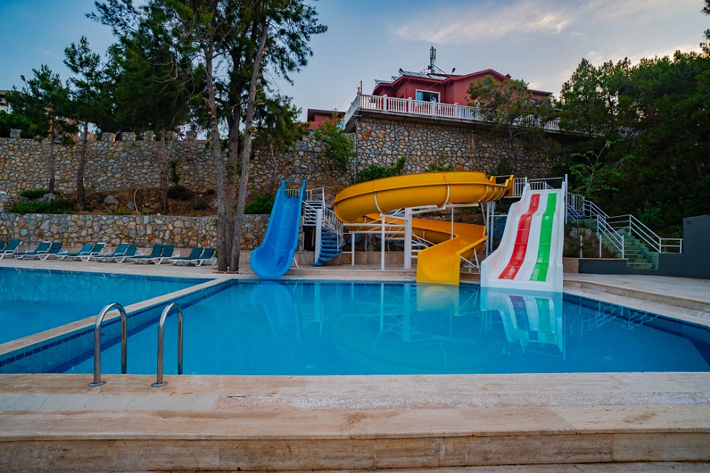 Senza Garden Holiday Club