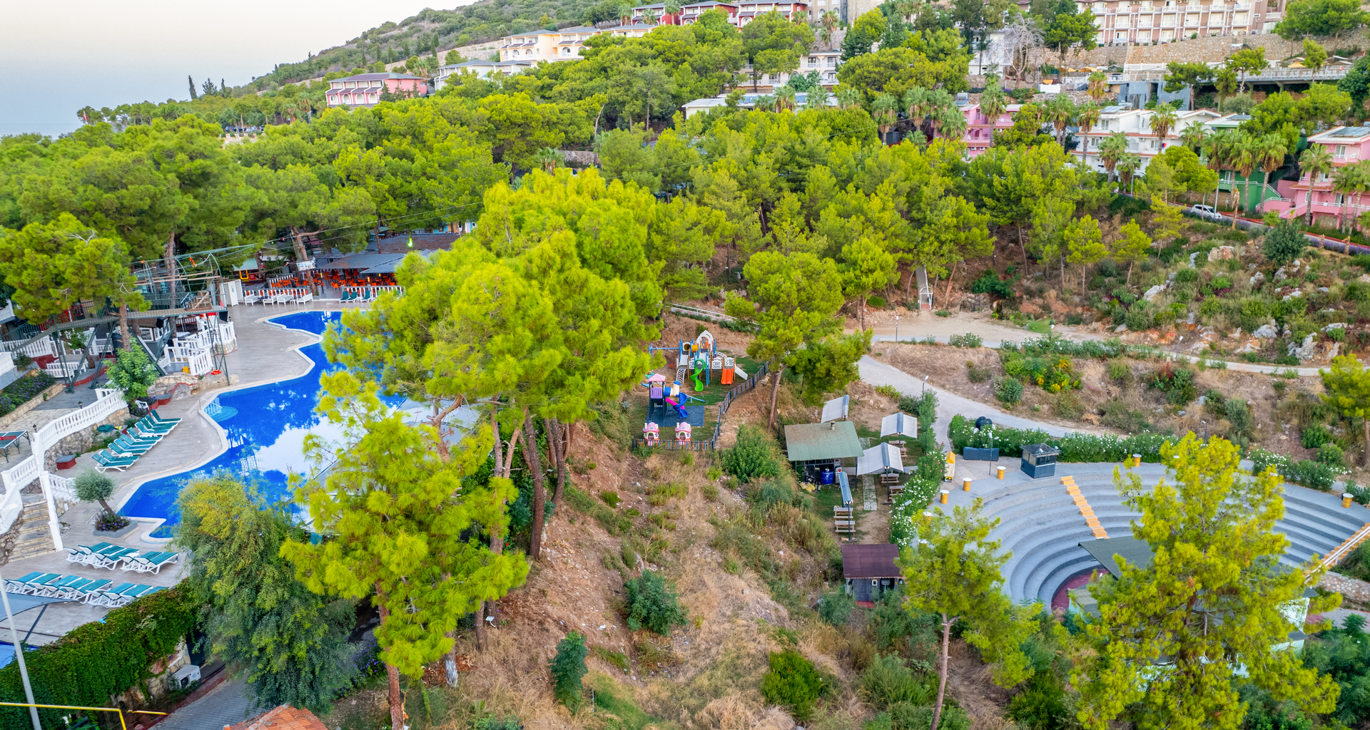 Senza Garden Holiday Club