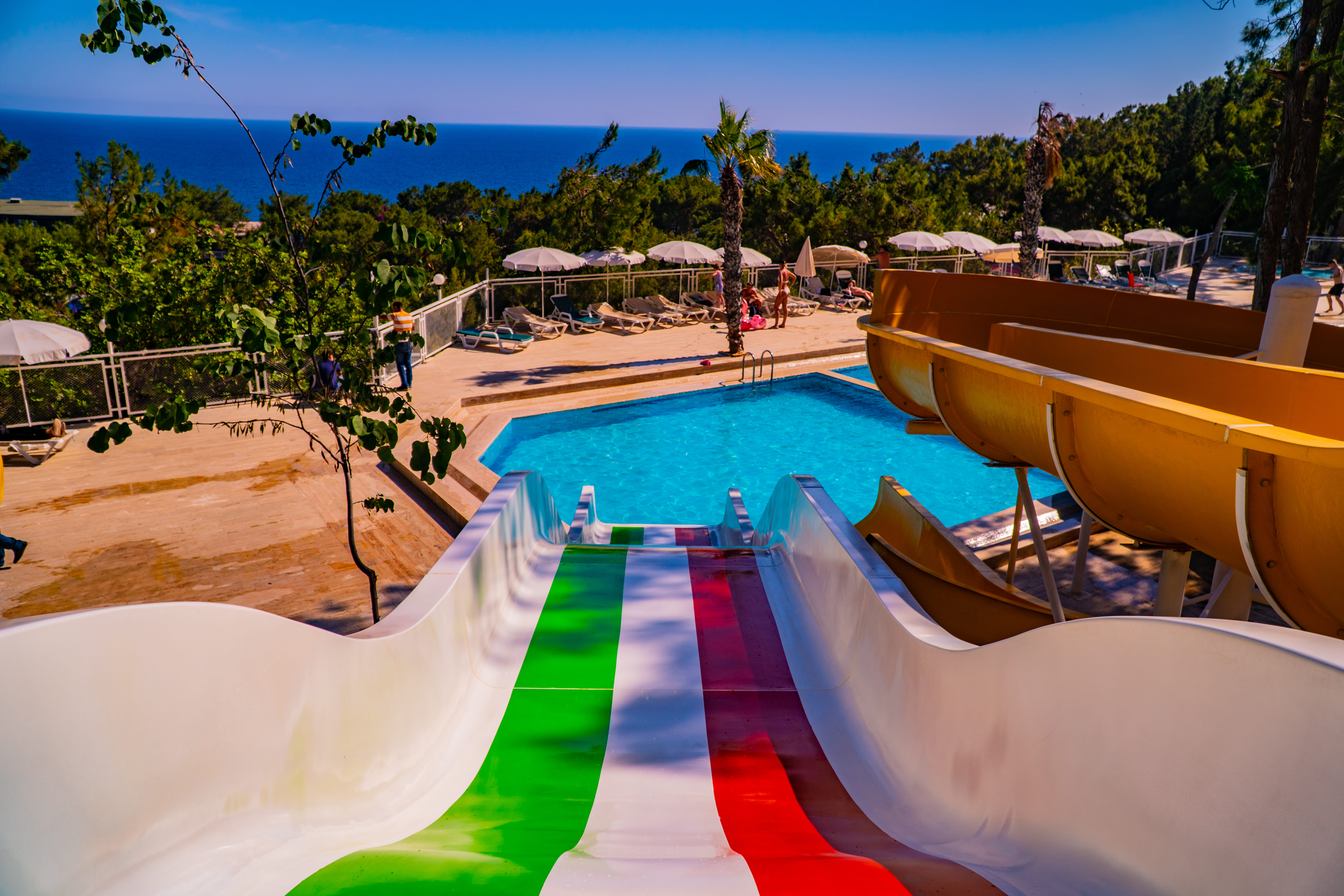 Senza Garden Holiday Club