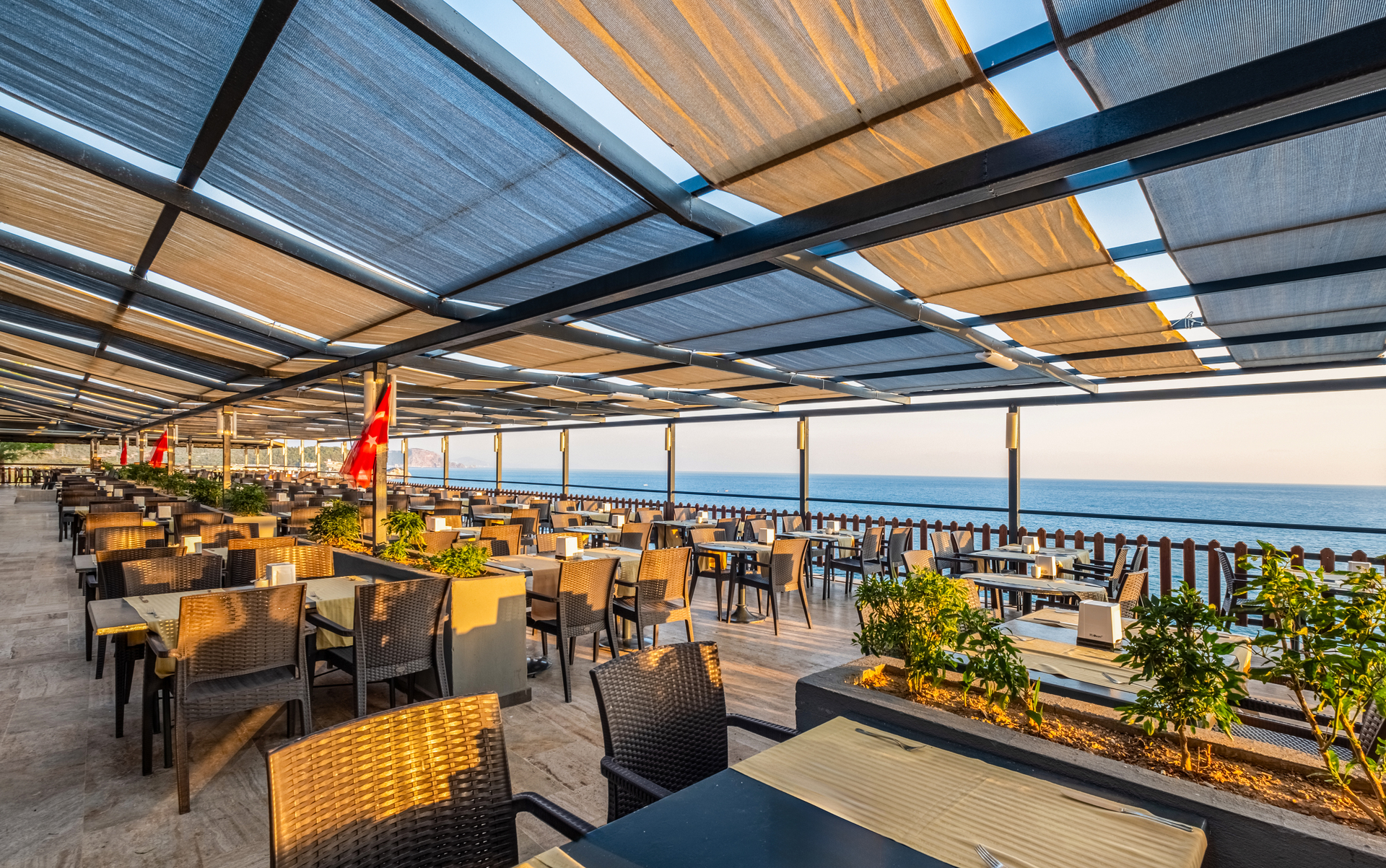 Senza Garden Holiday Club