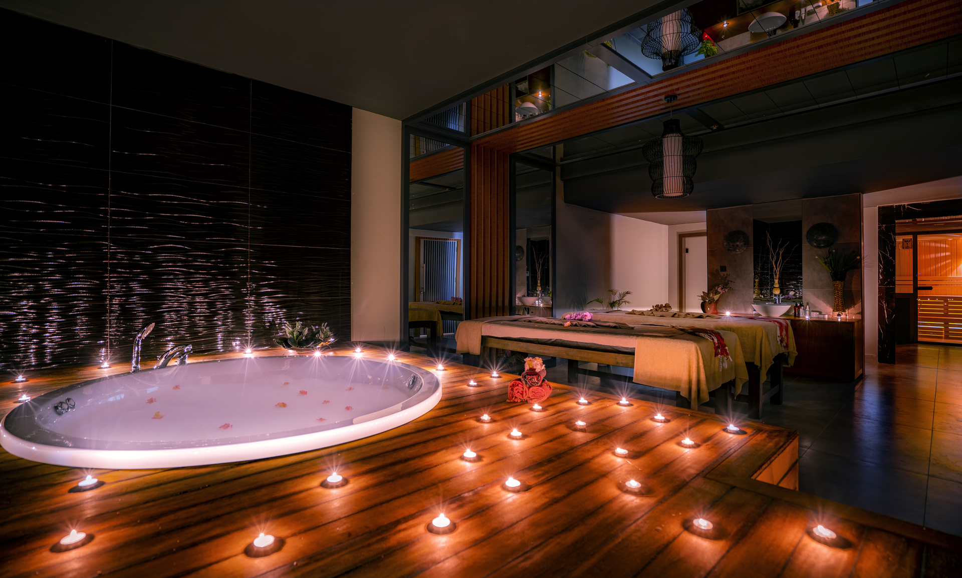 Diamond Deluxe Hotel & Spa