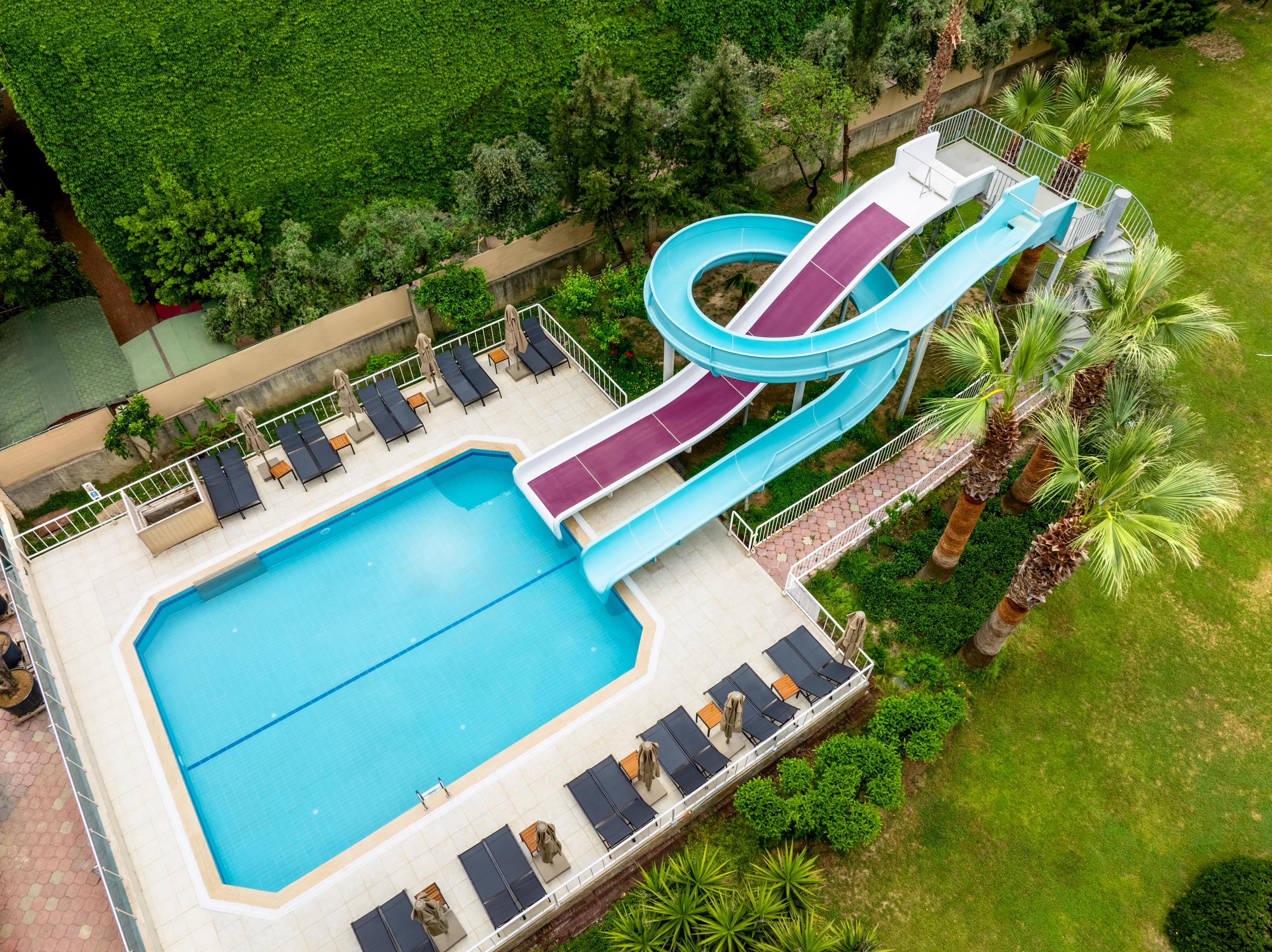 Villa Sunflower Beach Hotel