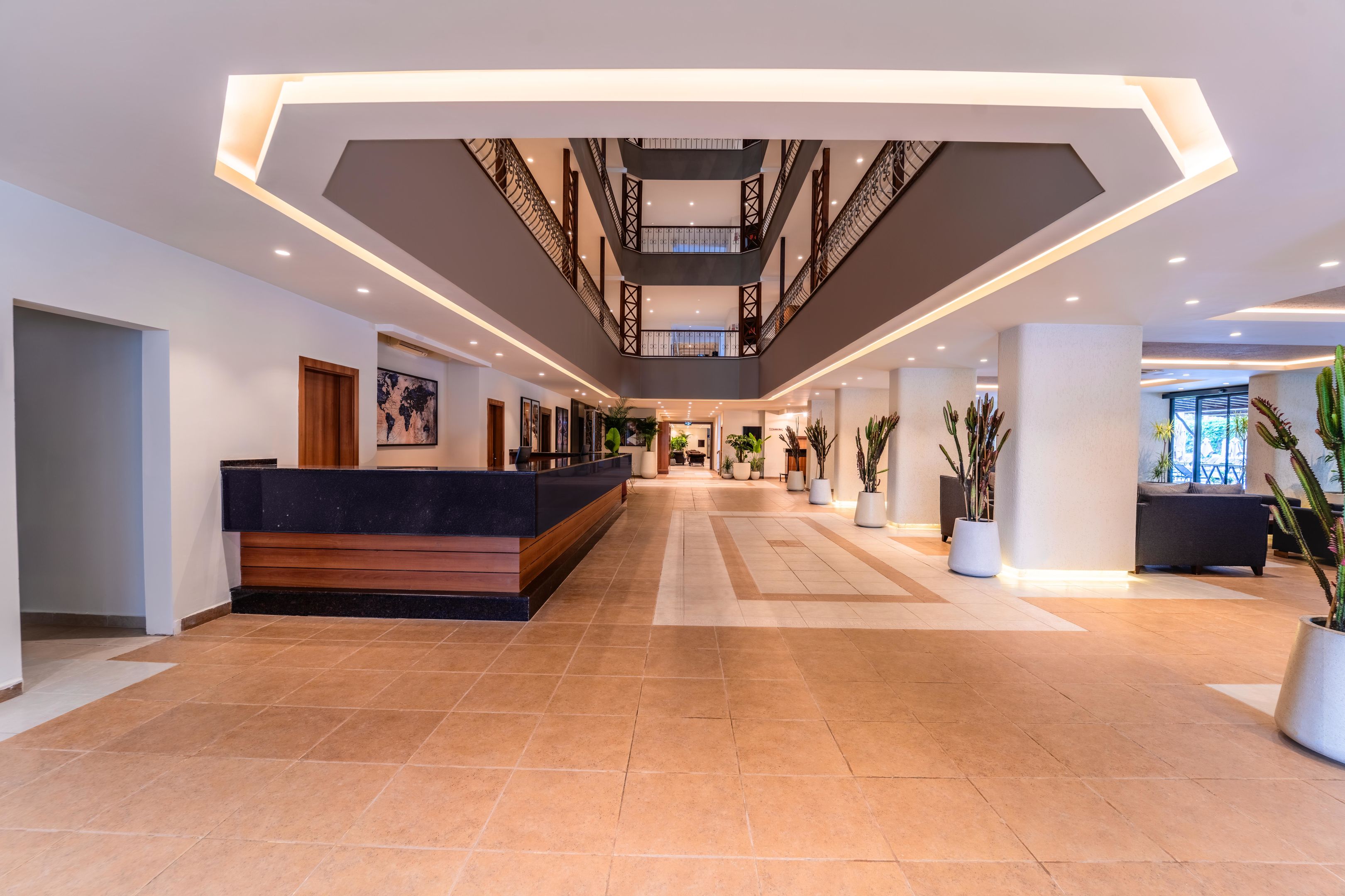 Villa Sunflower Beach Hotel