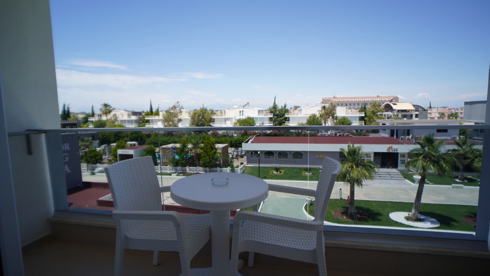HOTELLA HOTEL & SPA