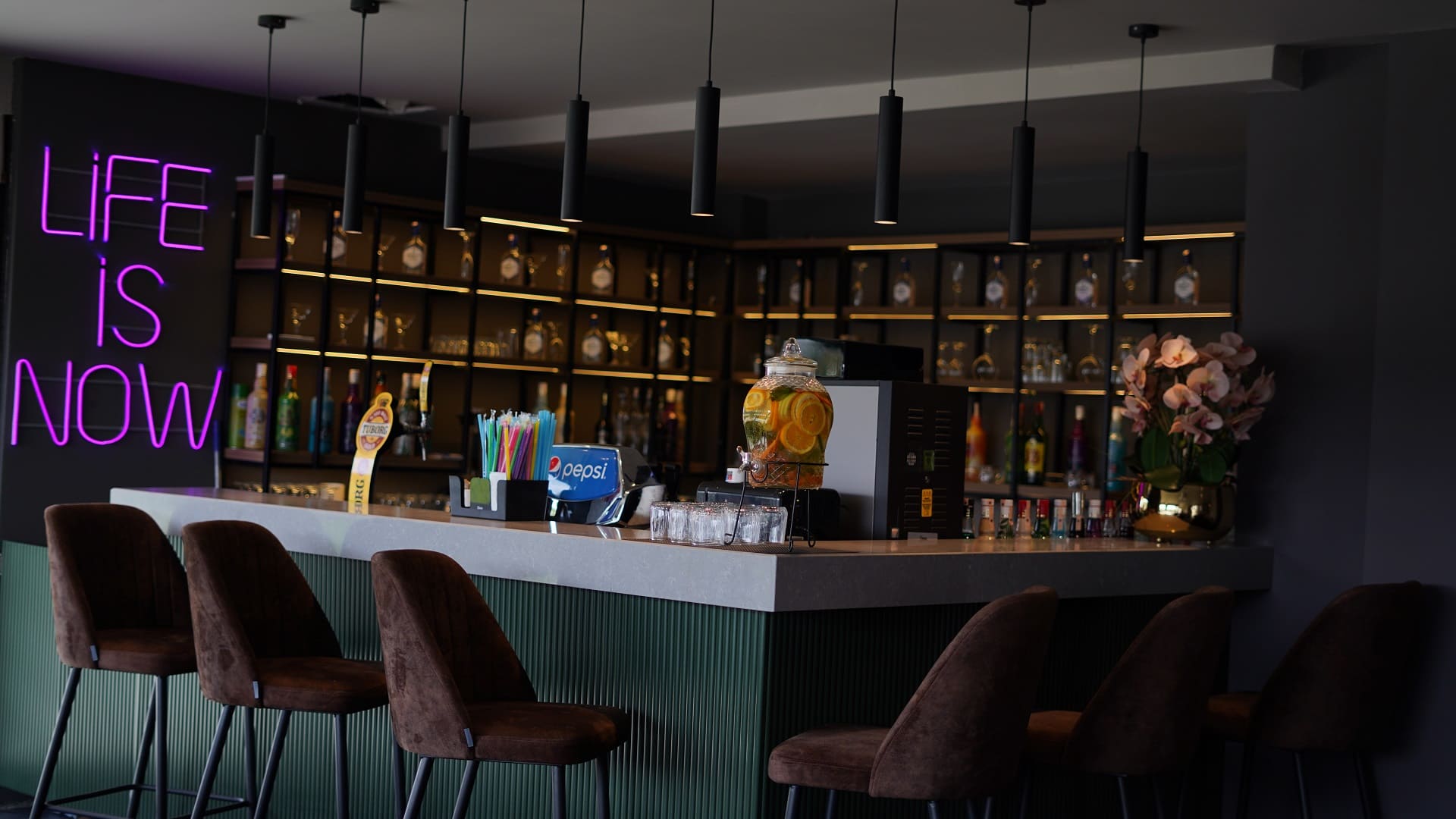 HOTELLA HOTEL & SPA