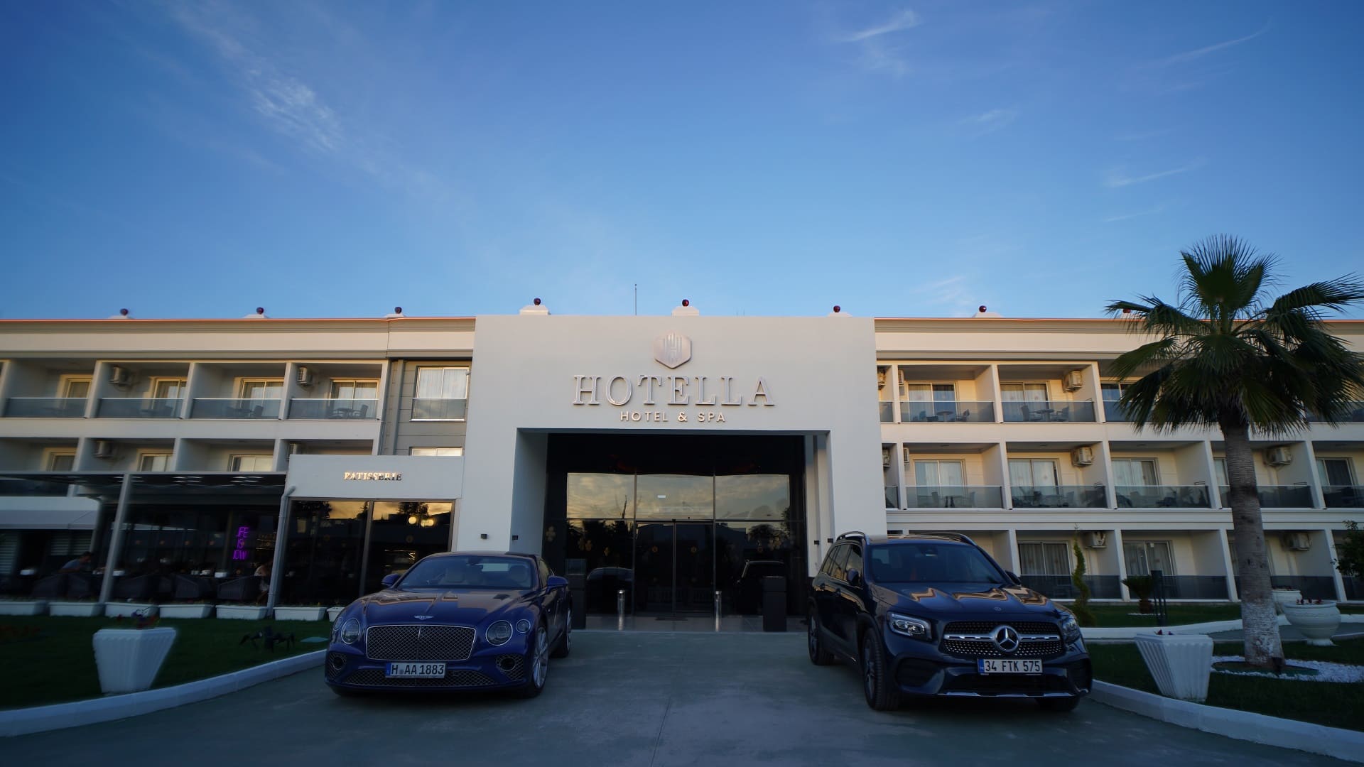HOTELLA HOTEL & SPA