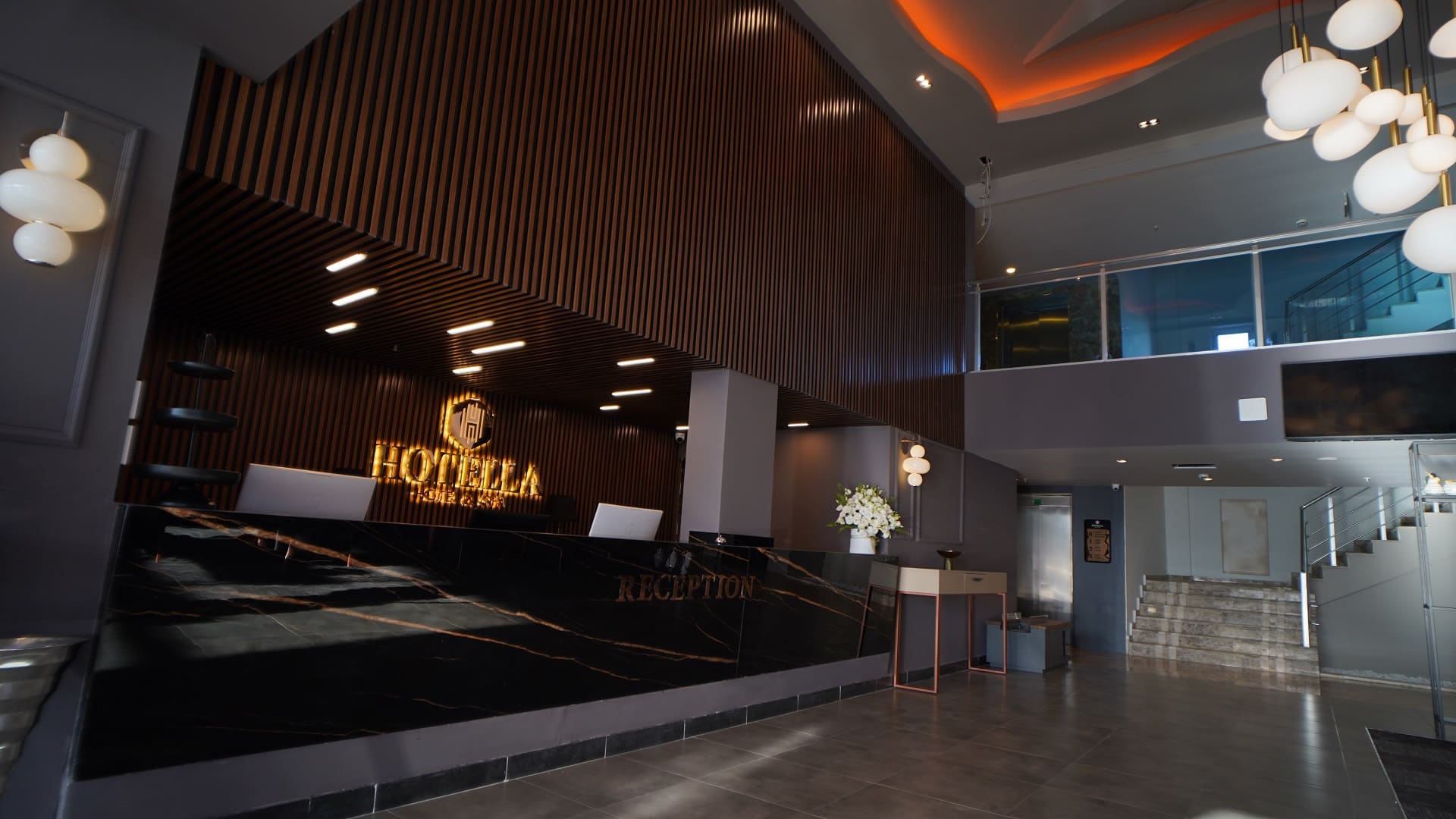HOTELLA HOTEL & SPA