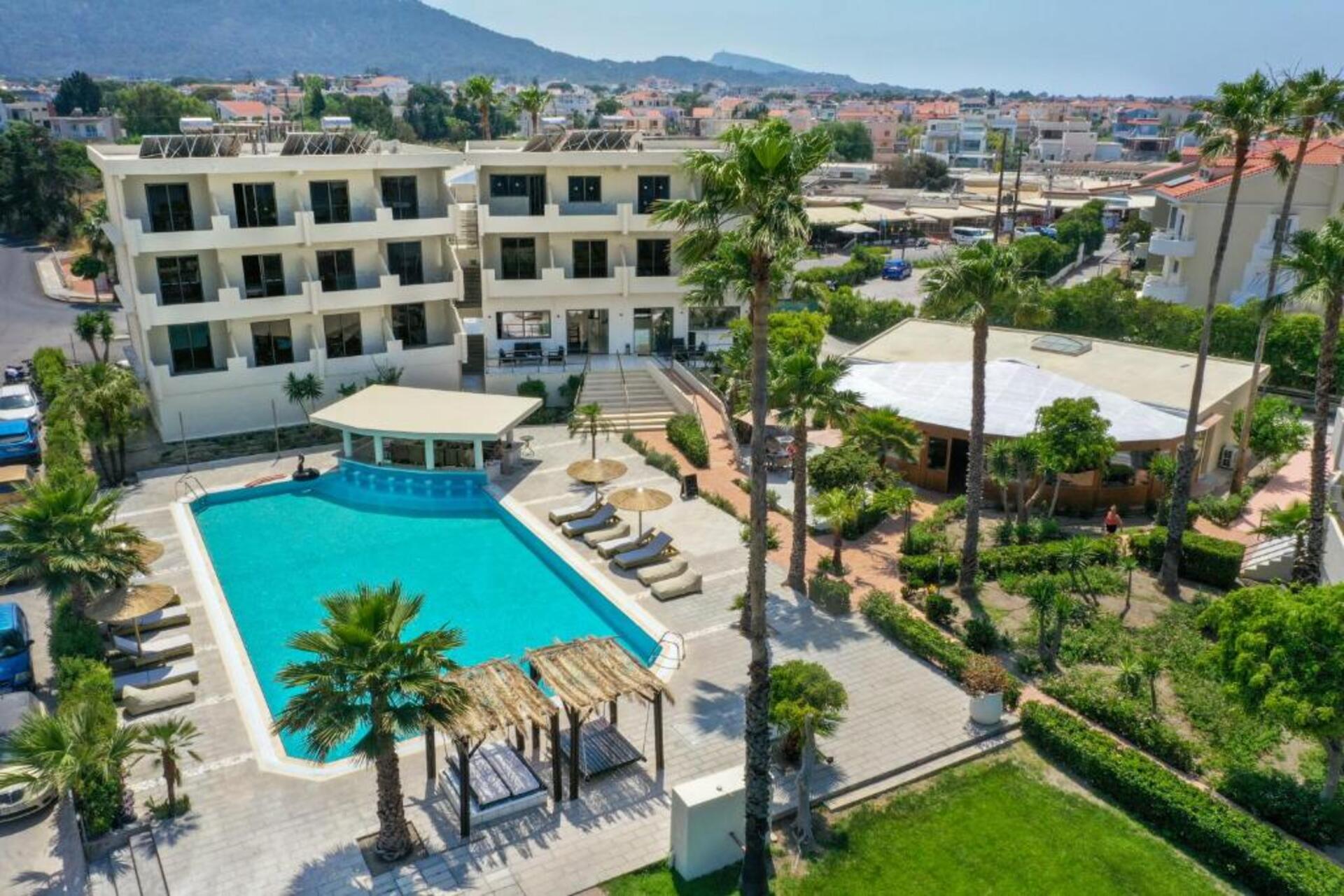 Ixia Dream Beachfront Hotel