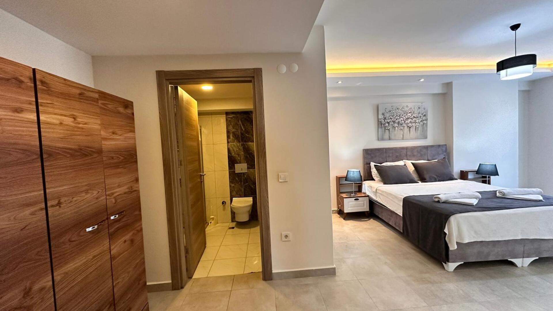 ArdorMare Hotel