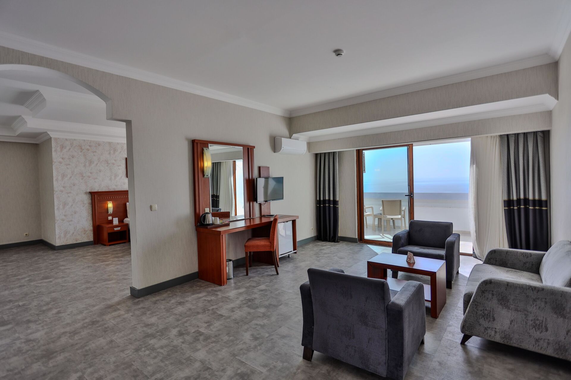 Casa Fora Beach Resort