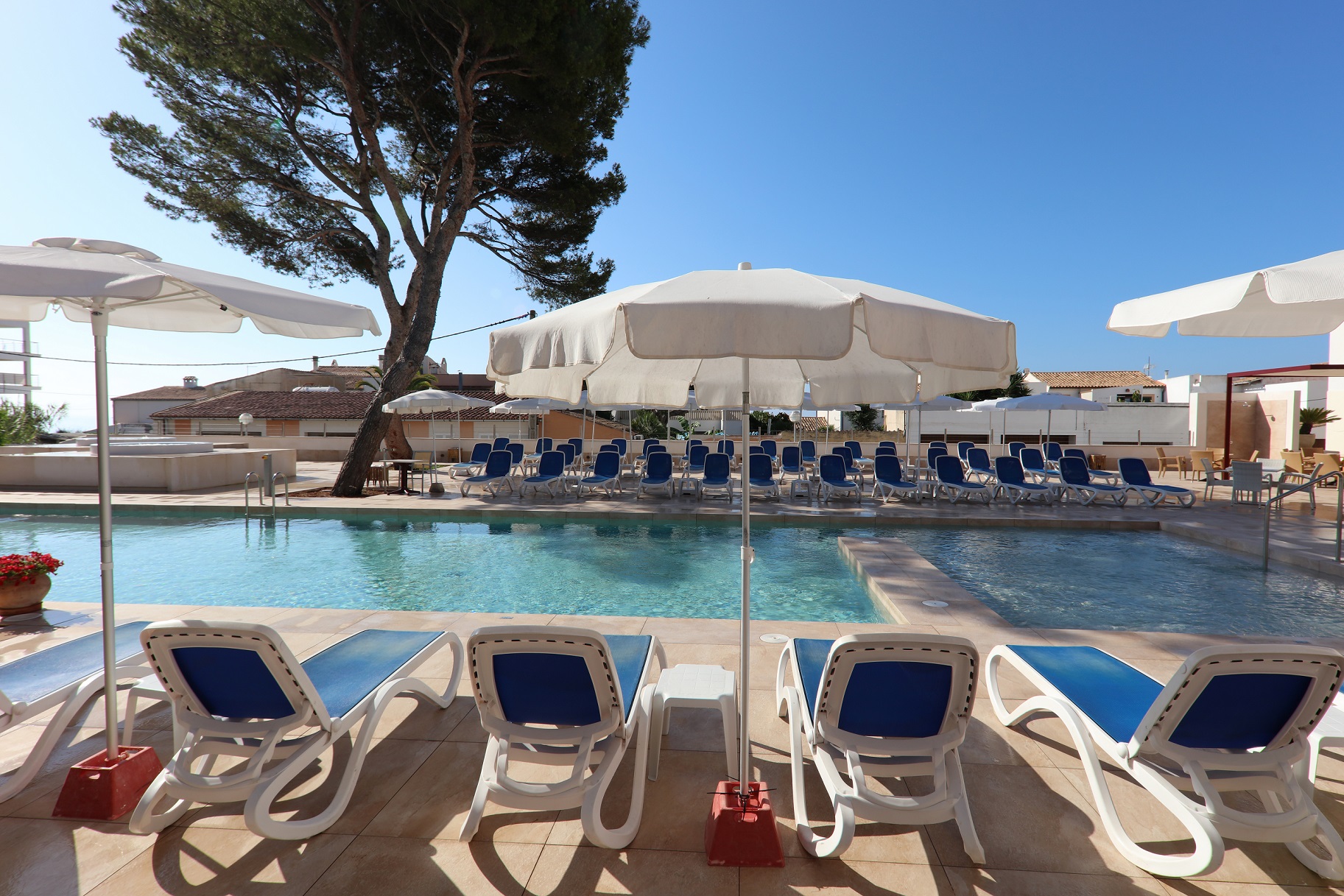 Clumba Hotel