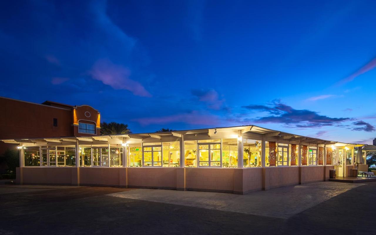 Caribbean World Resort Soma Bay