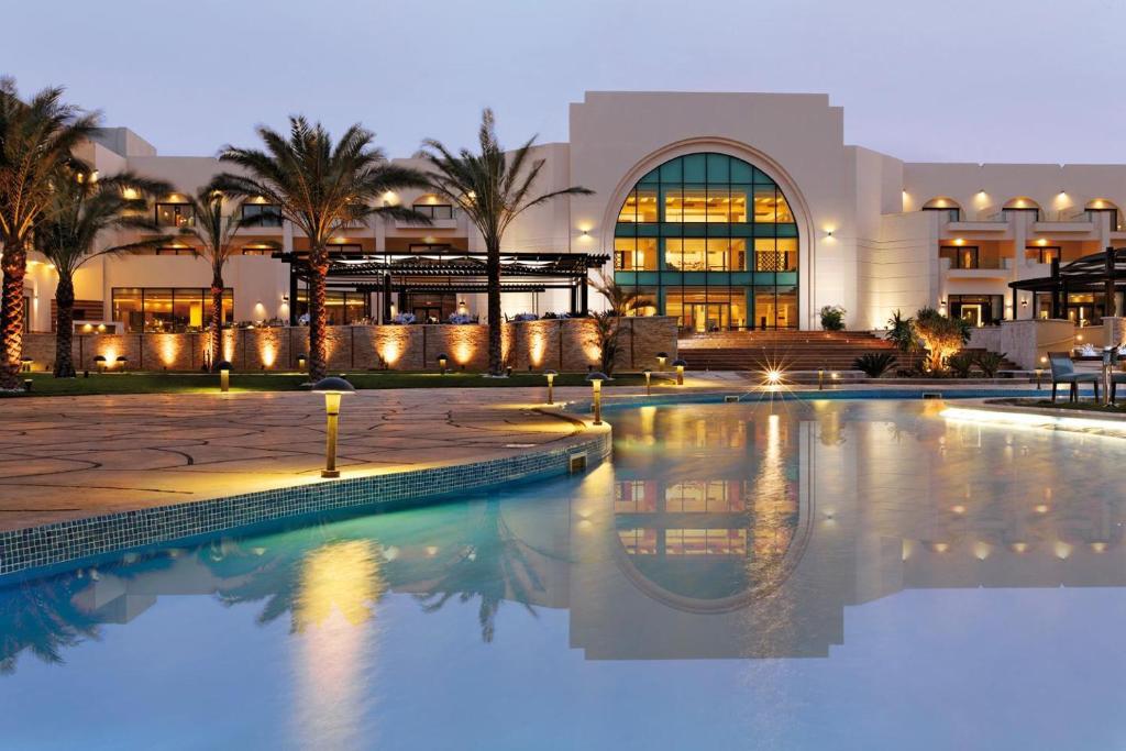Movenpick Soma Bay